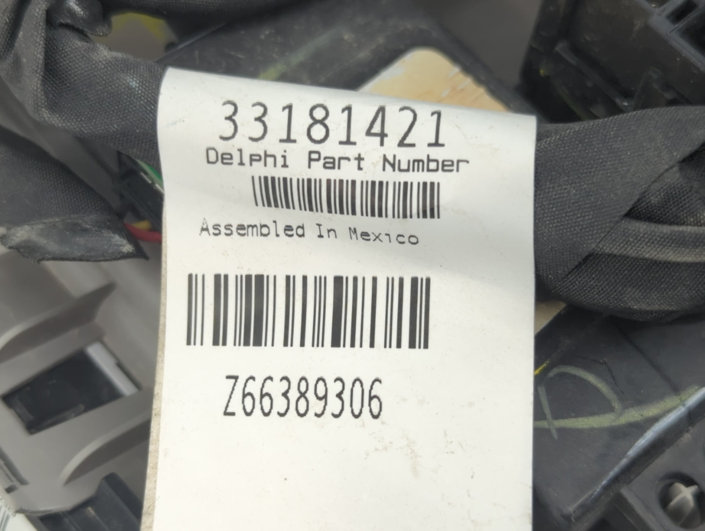 Gmc Yukon Xl 1500 Overhead Roof Console 1321776 - Oemusedautoparts1.com