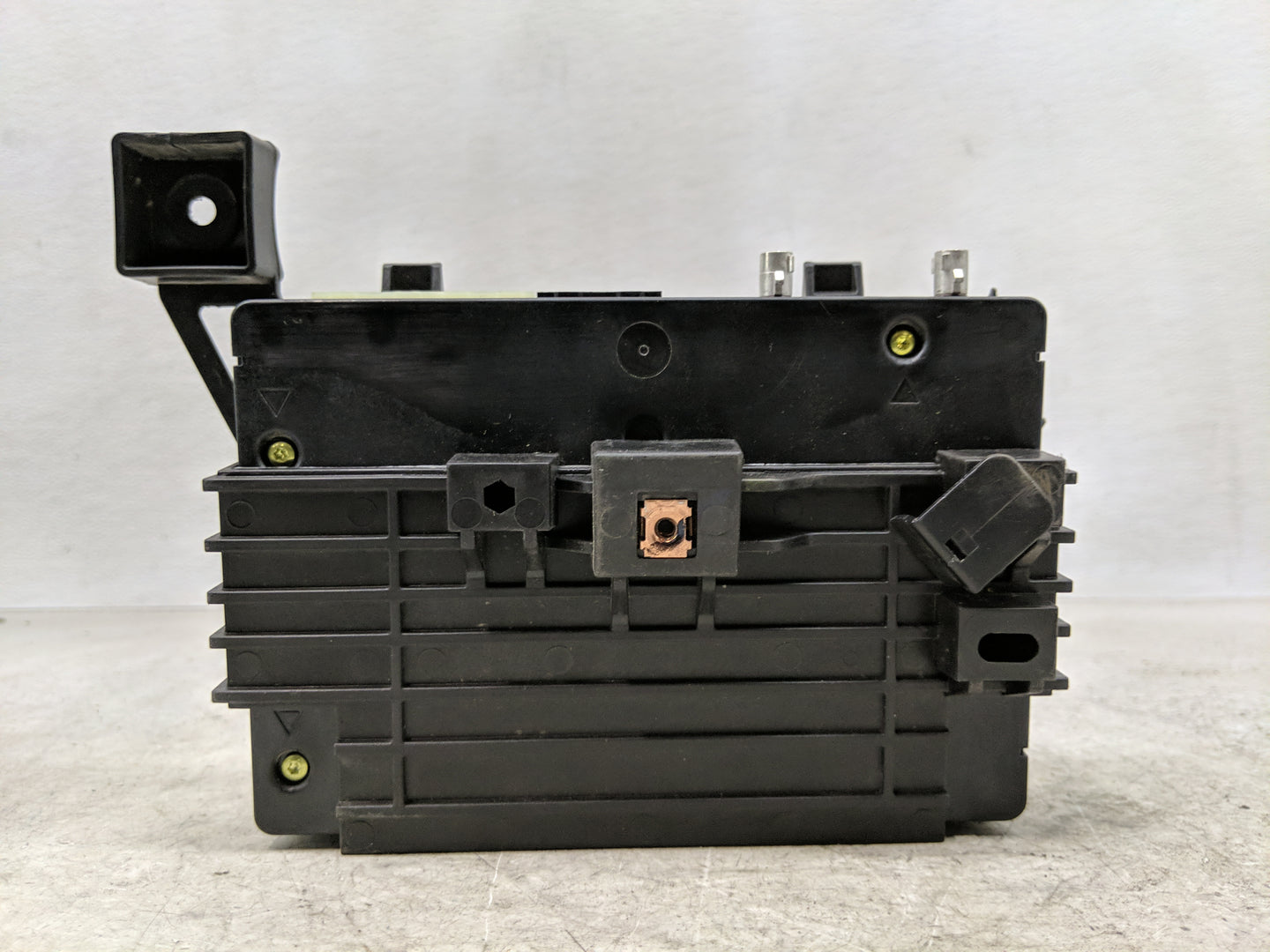 2017 Gmc Yukon Xl 1500 Radio AM FM Cd Player Receiver Replacement P/N:544948685 84093441 Fits Fits 2018 OEM Used Auto Parts 