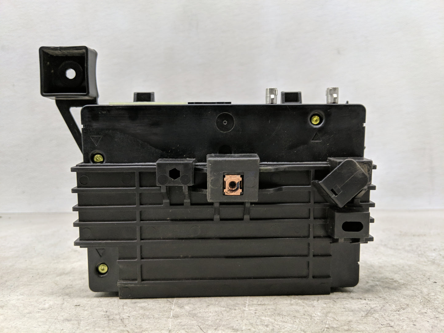 2017 Gmc Yukon Xl 1500 Radio AM FM Cd Player Receiver Replacement P/N:544948685 84093441 Fits Fits 2018 OEM Used Auto Parts 