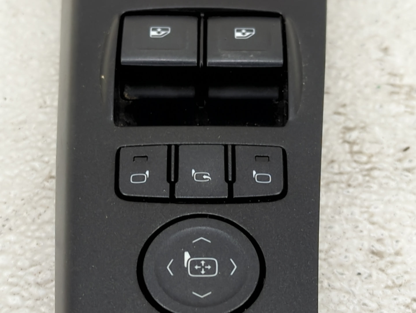 2017 Gmc Yukon Xl 1500 Master Power Window Switch Replacement Driver Side Left P/N:23488411 Fits OEM Used Auto Parts - Oemus
