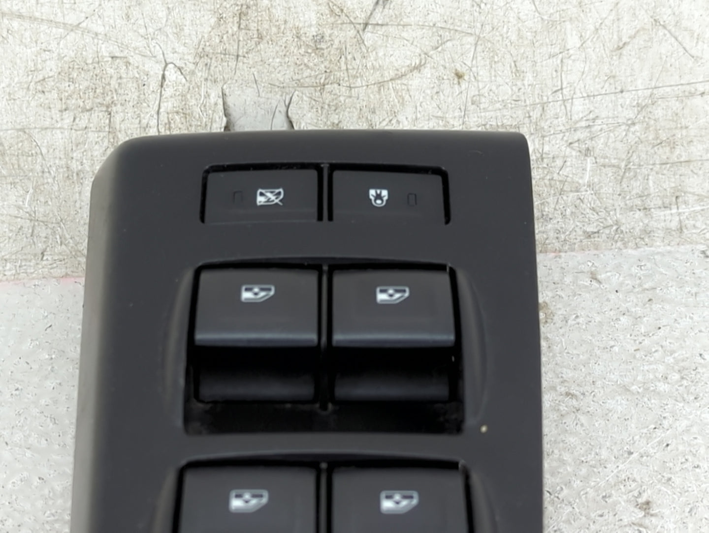 2017 Gmc Yukon Xl 1500 Master Power Window Switch Replacement Driver Side Left P/N:23488411 Fits OEM Used Auto Parts - Oemus