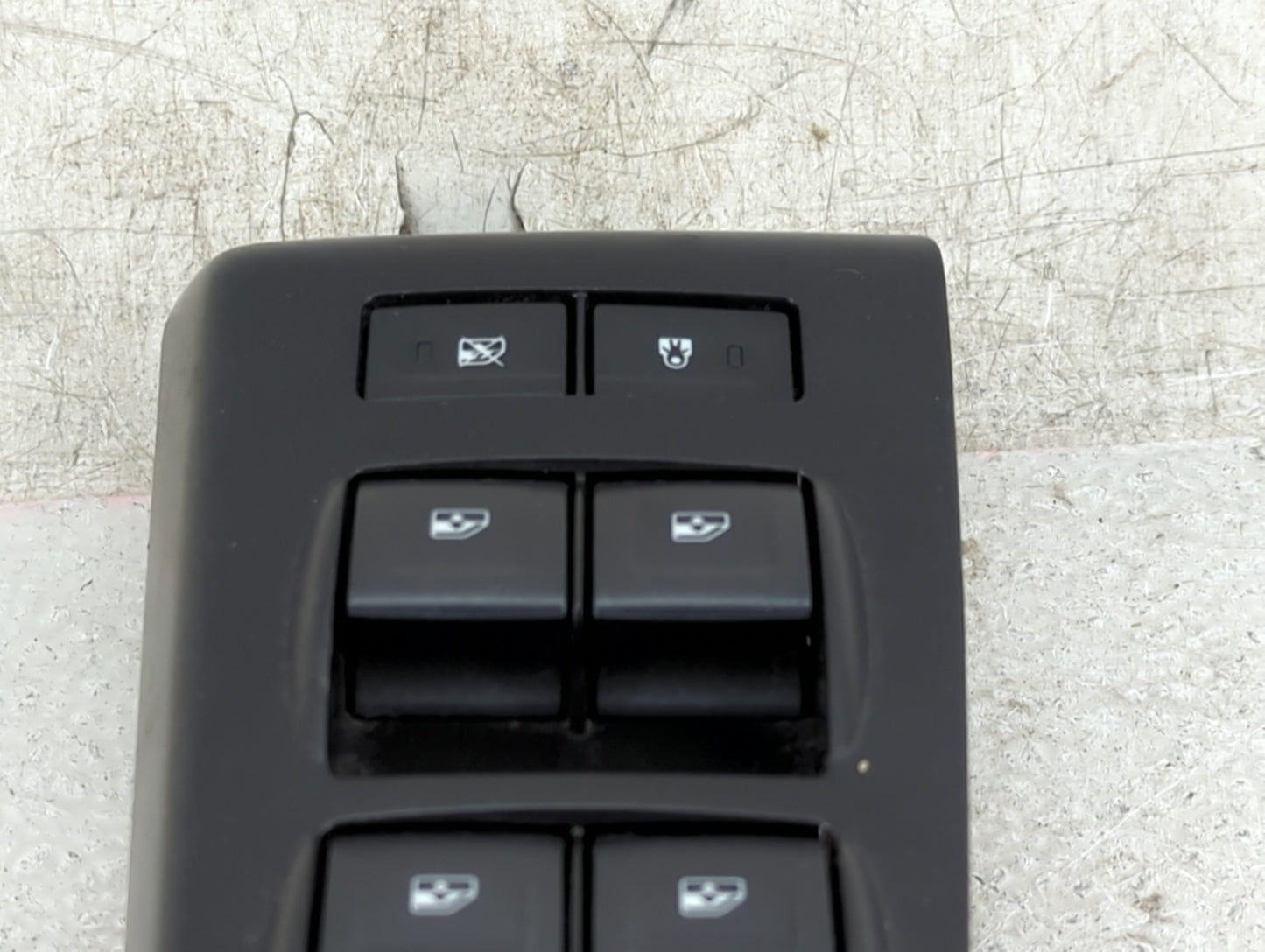 2017 Gmc Yukon Xl 1500 Master Power Window Switch Replacement Driver Side Left P/N:23488411 Fits OEM Used Auto Parts - Oemus