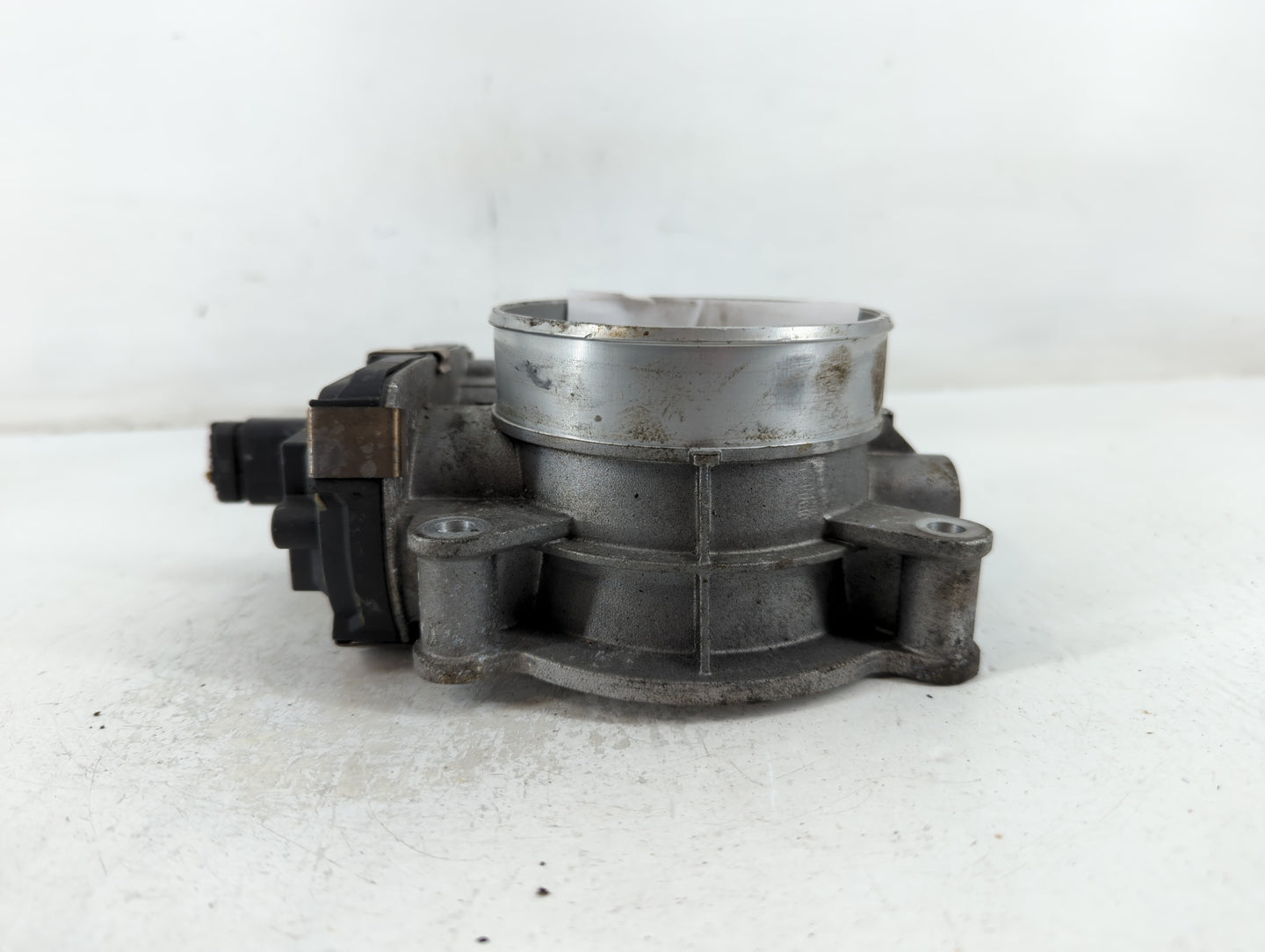 2017 Gmc Yukon Xl 1500 Throttle Body P/N:12617792 Fits Fits 2014 2015 2016 2018 2019 2020 2021 2022 OEM Used Auto Parts - Oe