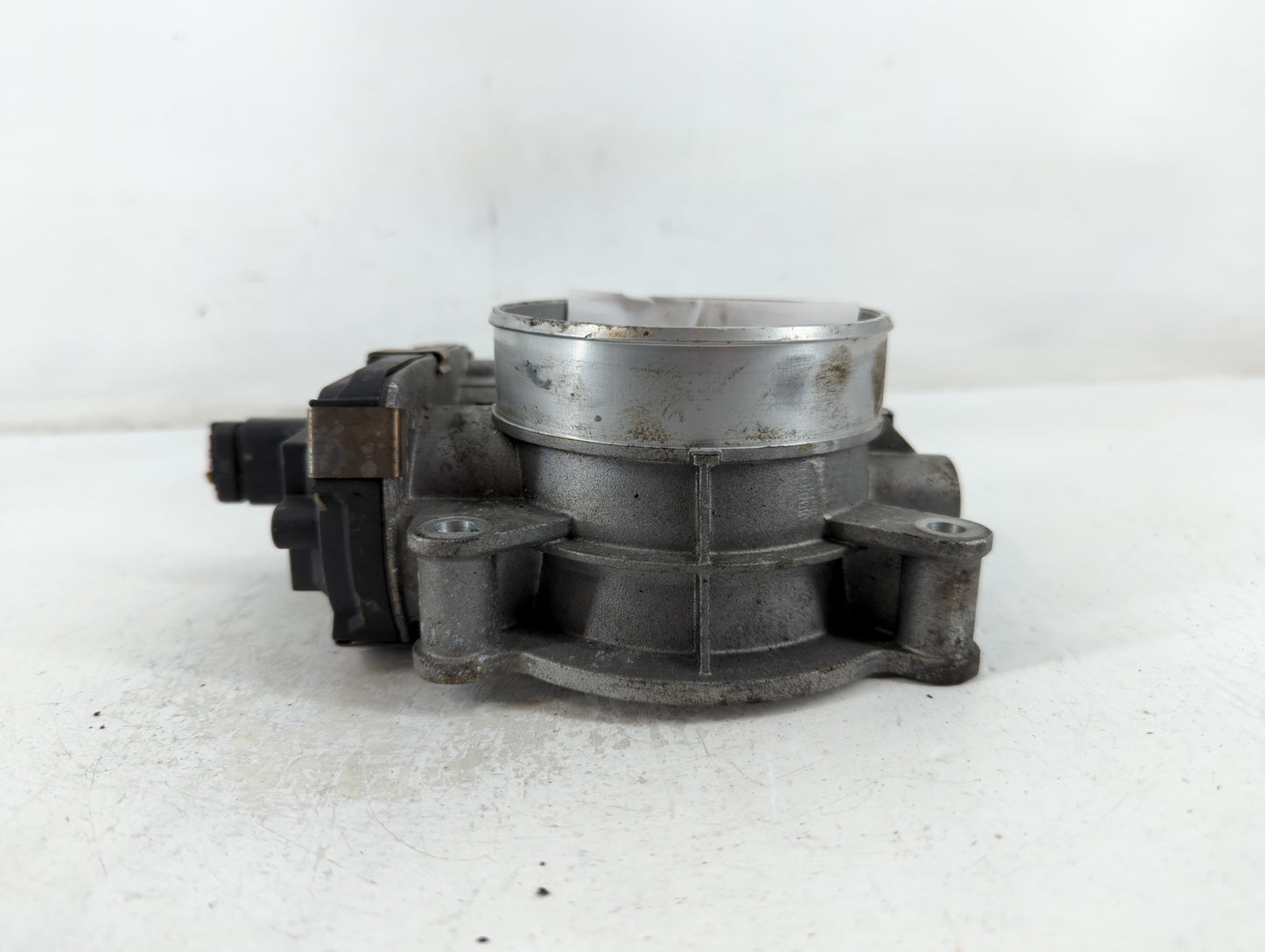 2017 Gmc Yukon Xl 1500 Throttle Body P/N:12617792 Fits Fits 2014 2015 2016 2018 2019 2020 2021 2022 OEM Used Auto Parts - Oe