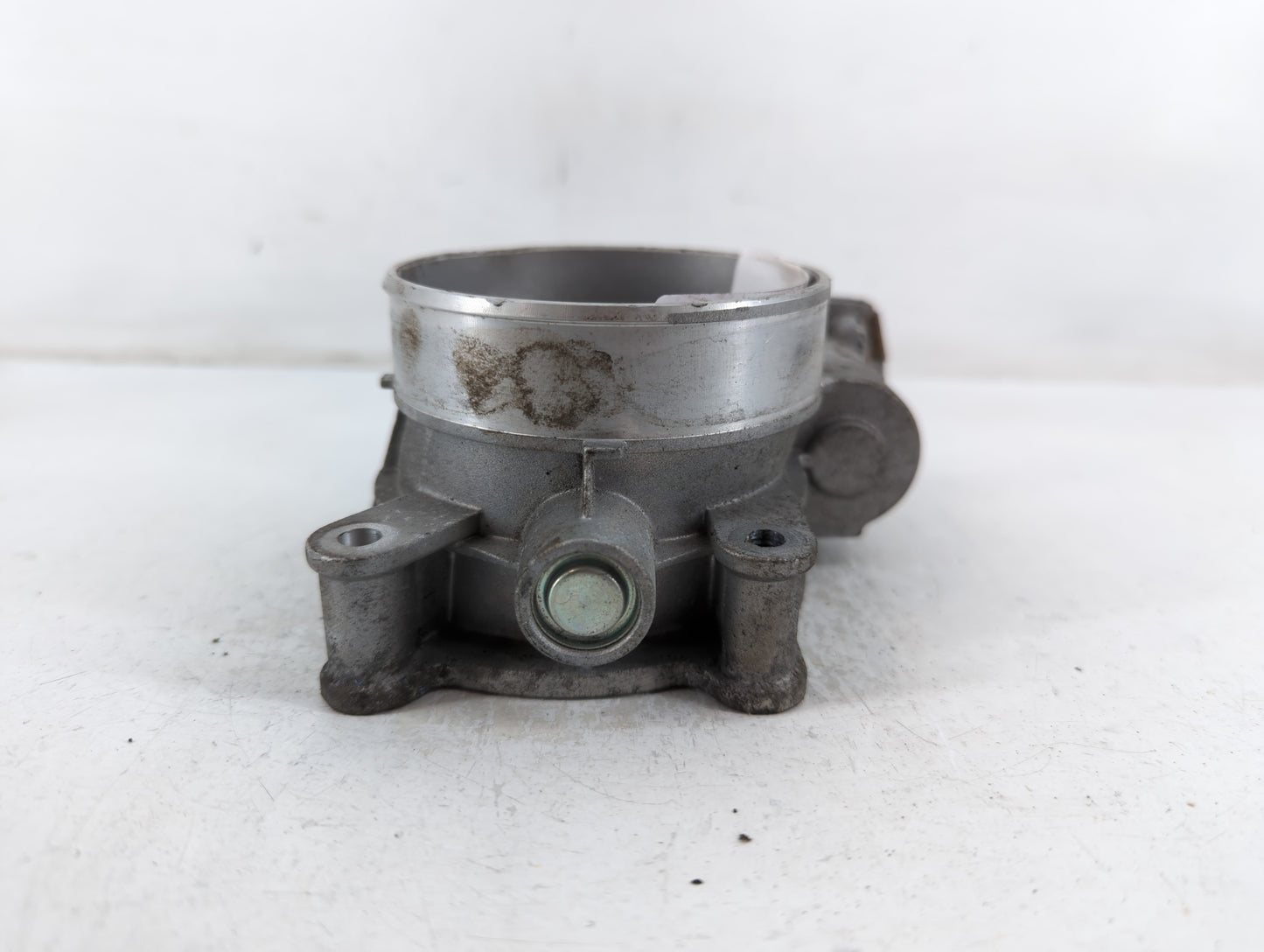 2017 Gmc Yukon Xl 1500 Throttle Body P/N:12617792 Fits Fits 2014 2015 2016 2018 2019 2020 2021 2022 OEM Used Auto Parts - Oe