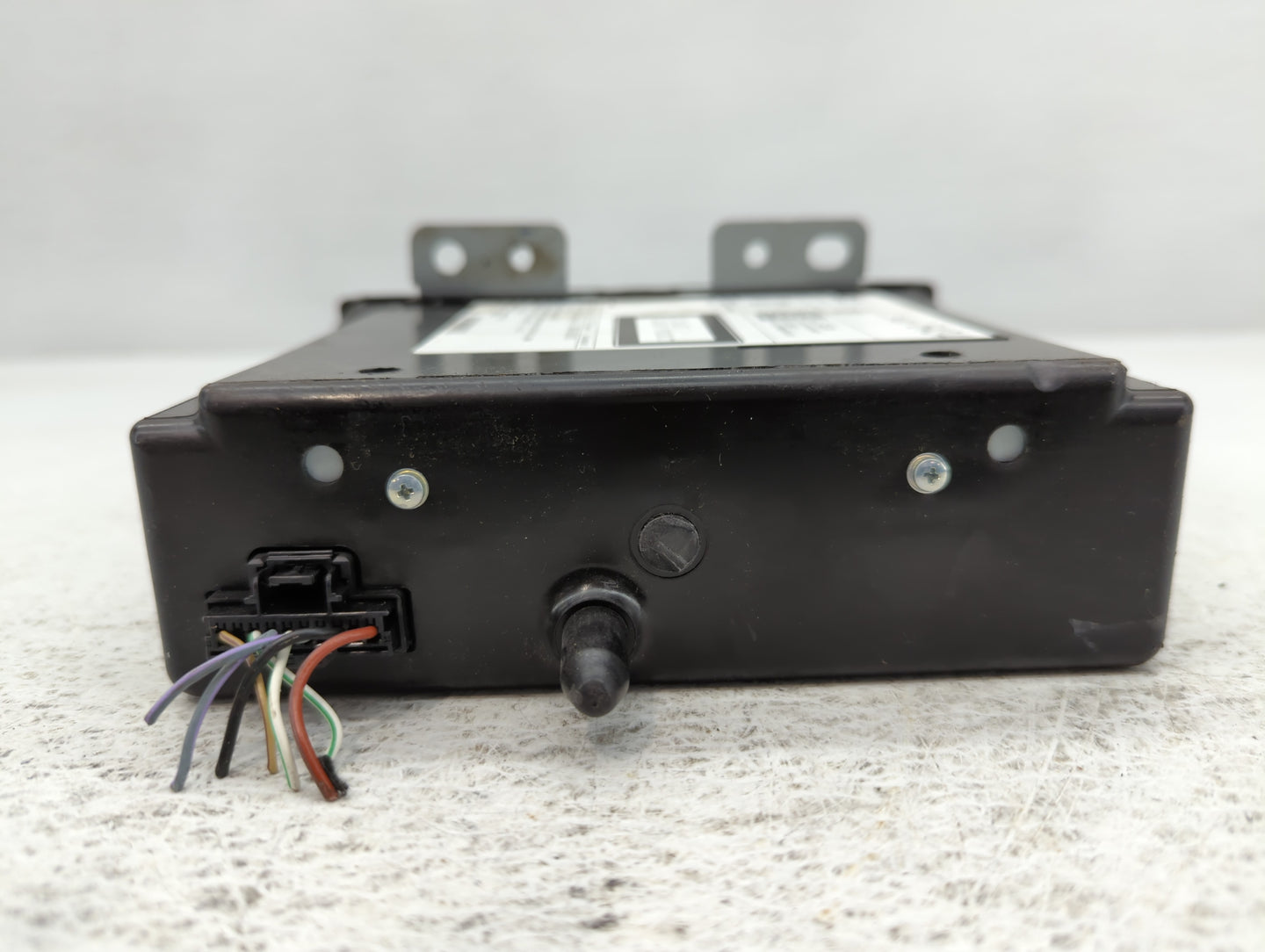 Gmc Yukon Xl 1500 Am Fm Cd Player Radio Receiver - Oemusedautoparts1.com