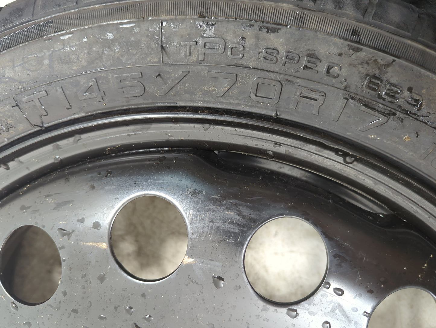 2017 Gmc Terrain Terrai Spare Donut Tire Wheel Rim Oem - Oemusedautoparts1.com