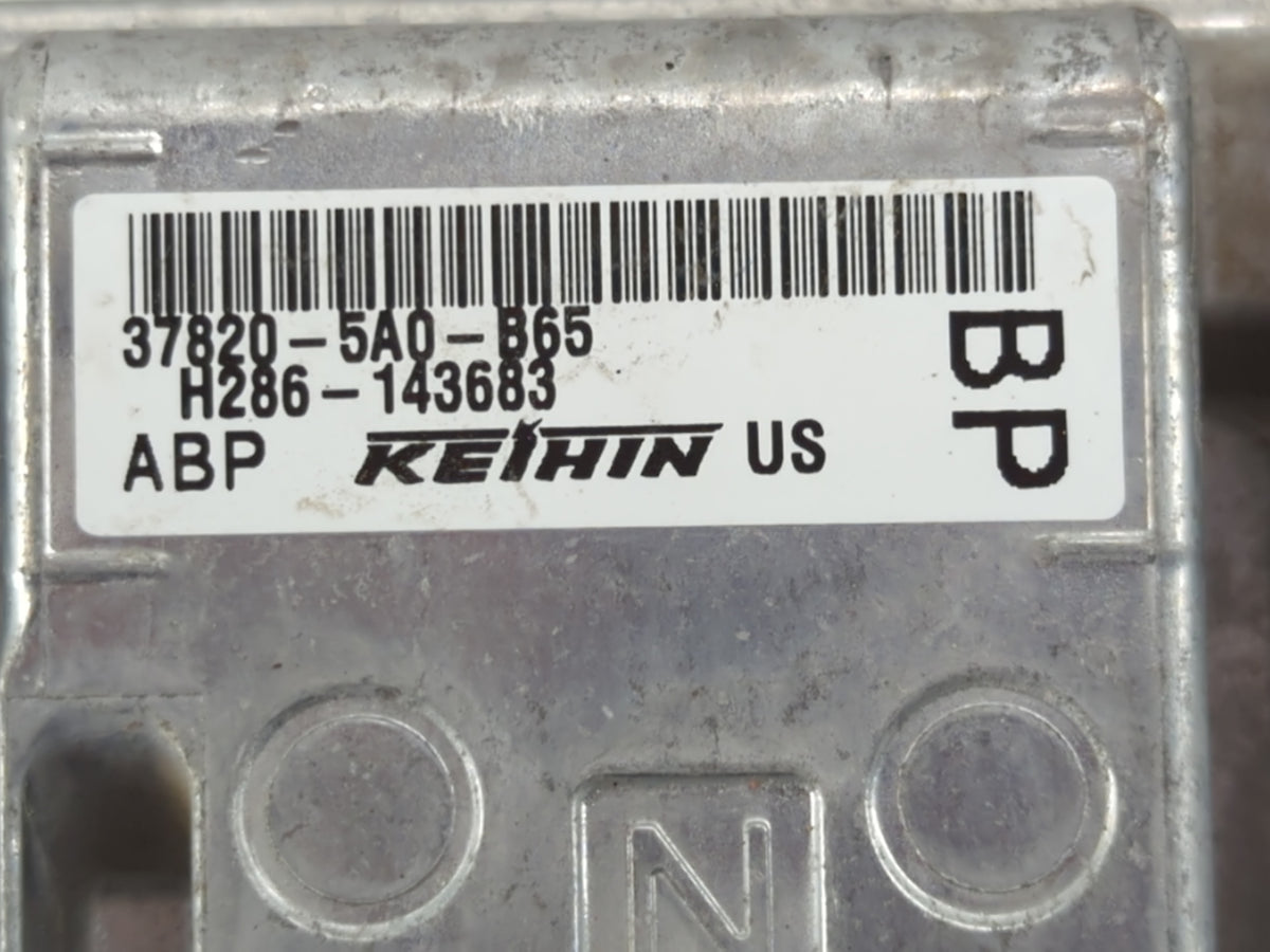 2016-2017 Honda Accord PCM Engine Control Computer ECU ECM PCU OEM P/N:37820-5A0-B65 37820-5A0-L64 Fits 2016 2017 OEM Used A