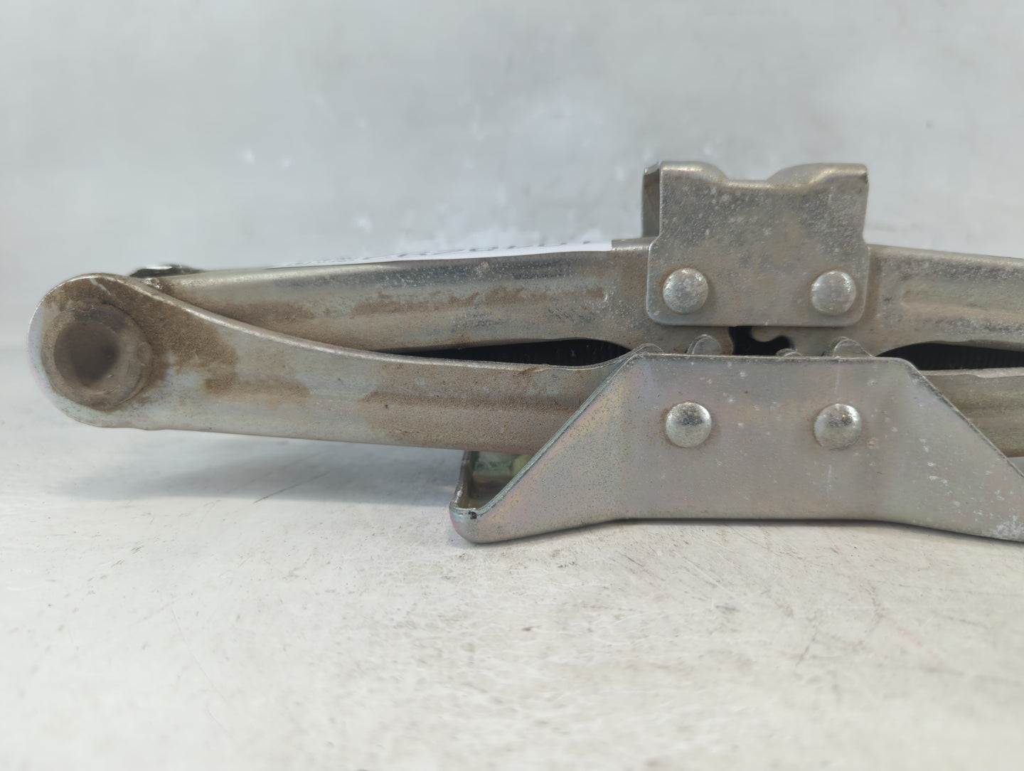 2017 Honda Accord Spare Scissor Car Jack - Oemusedautoparts1.com