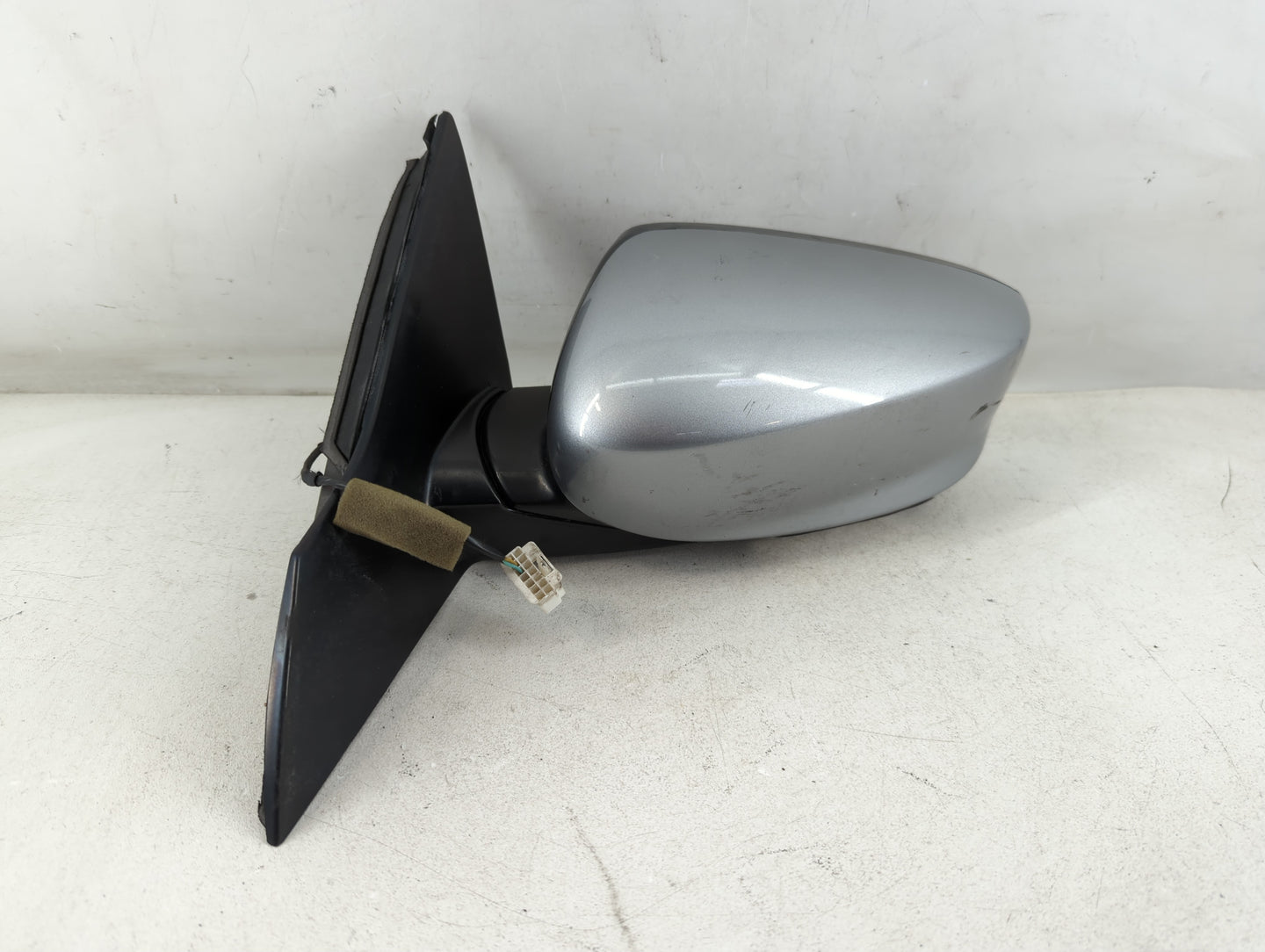 2013-2017 Honda Accord Driver Side View Mirror - Left Door Mirror OEM Used - Oemusedautoparts1.com