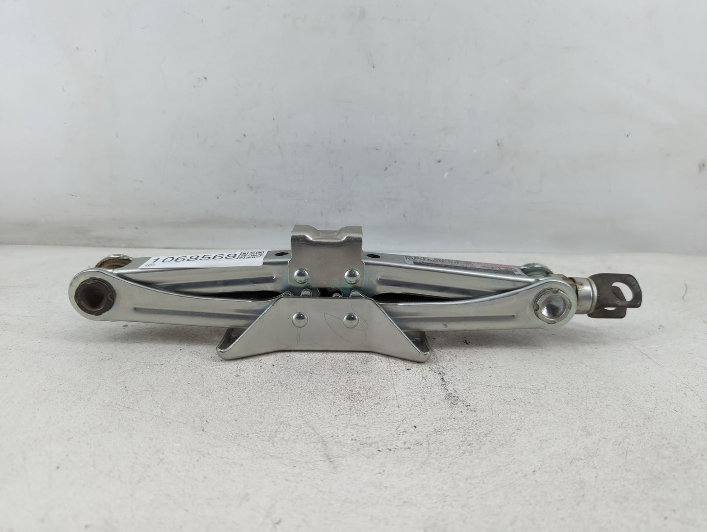 2017 Honda Accord Spare Scissor Car Jack - Oemusedautoparts1.com