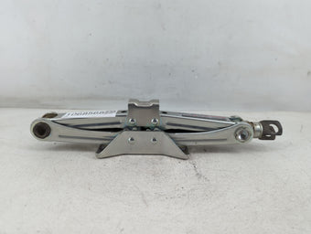 compare product 2017 Honda Accord Spare Scissor Car Jack 1068568