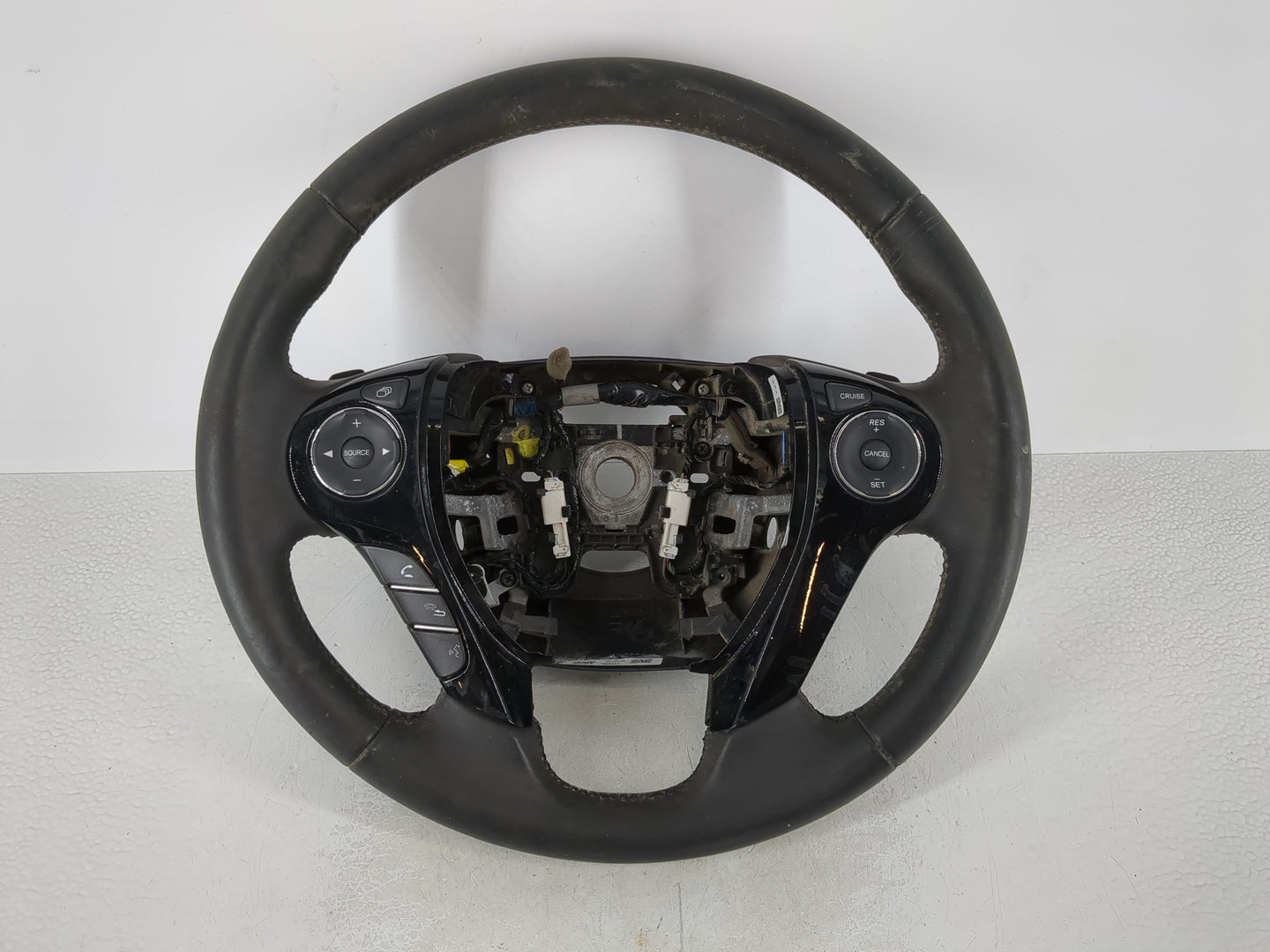 steering wheel - Oemusedautoparts1.com