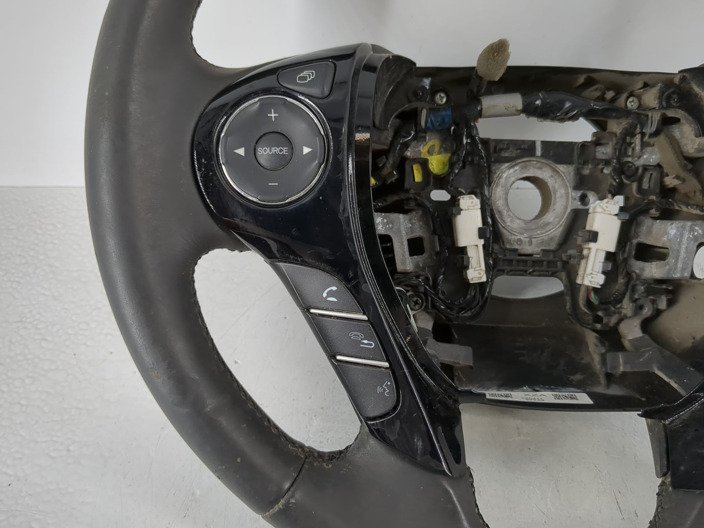 steering wheel - Oemusedautoparts1.com