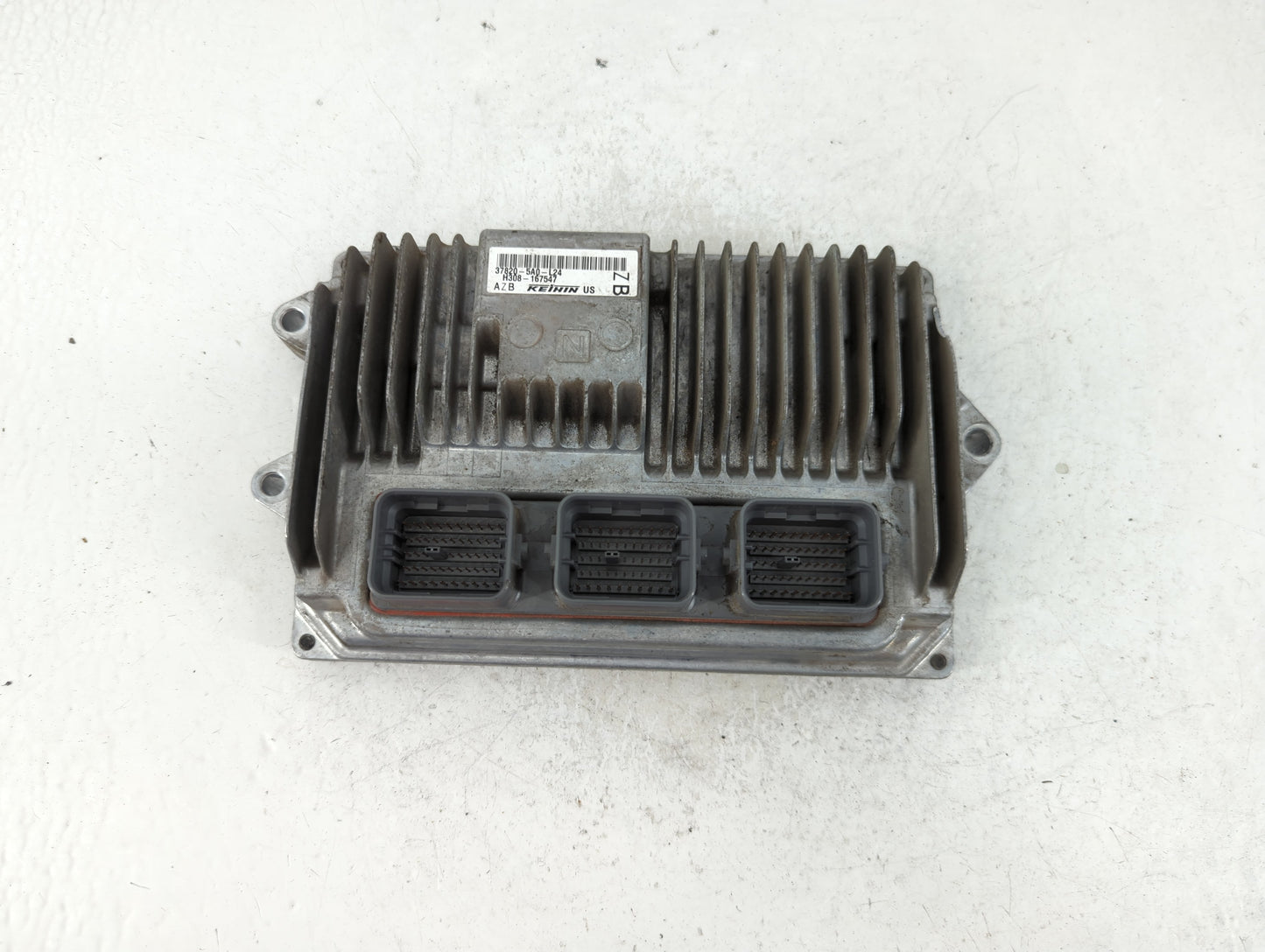 2016-2017 Honda Accord PCM Engine Control Computer ECU ECM PCU OEM P/N:37820-5A0-L24 Fits Fits 2016 2017 OEM Used Auto Parts