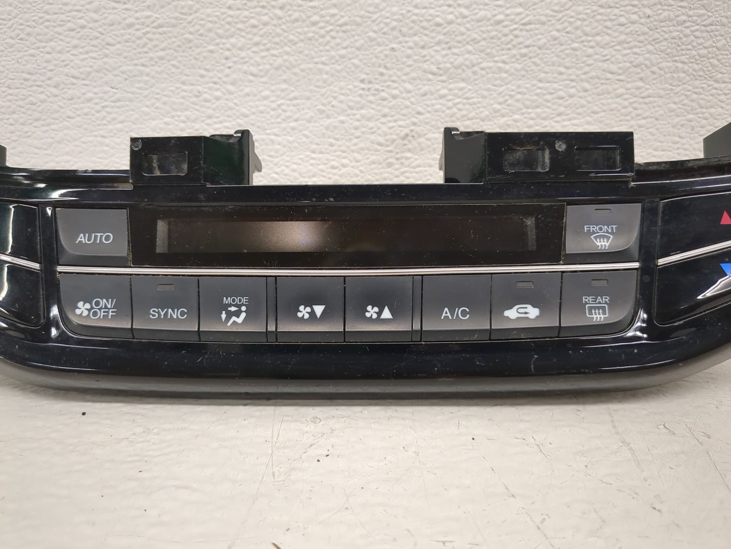 2017 Honda Accord Climate Control Module Temperature AC/Heater Replacement P/N:79600 T2F A711 M1 Fits OEM Used Auto Parts - 