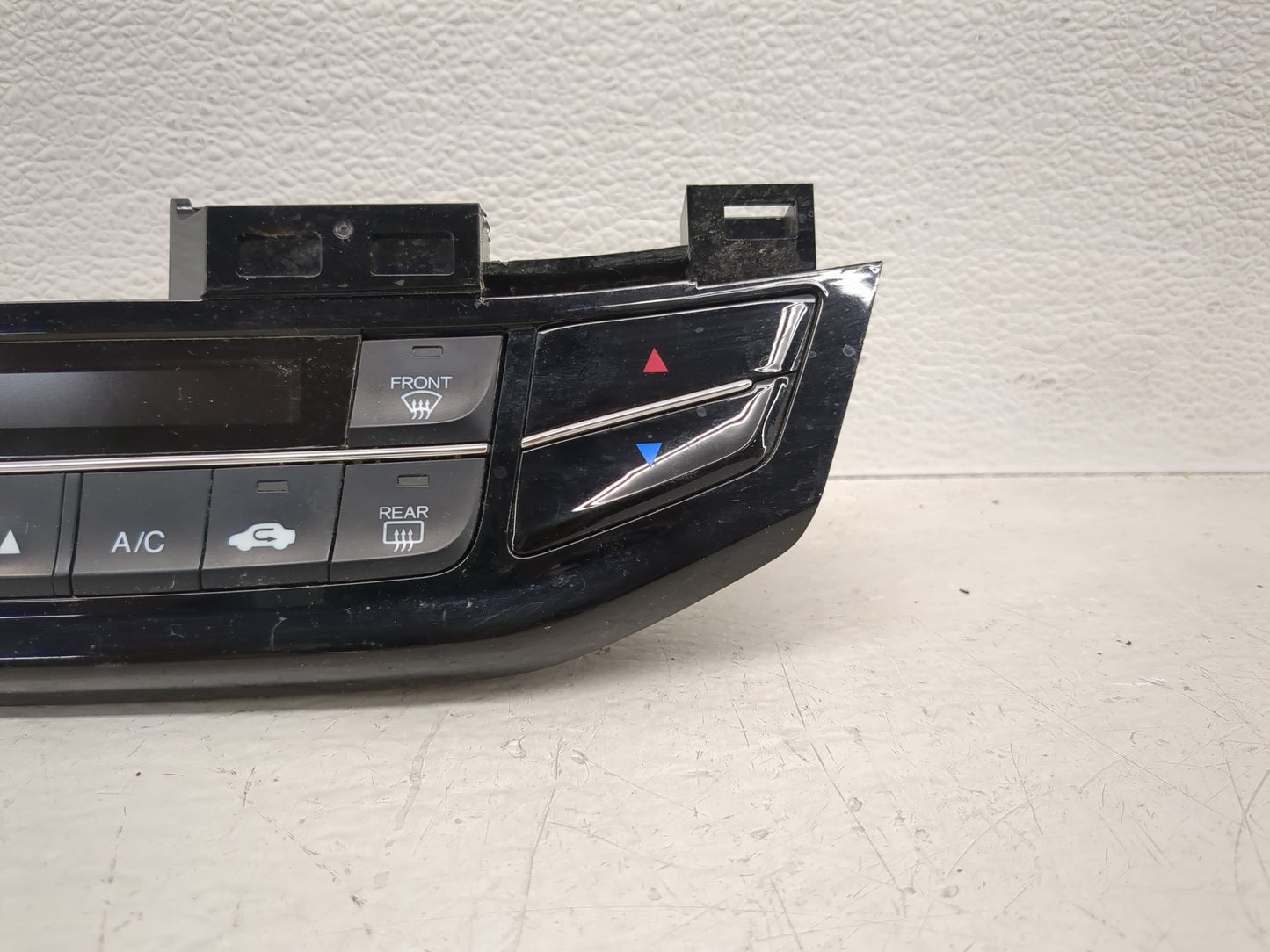 2017 Honda Accord Climate Control Module Temperature AC/Heater Replacement P/N:79600 T2F A711 M1 Fits OEM Used Auto Parts - 