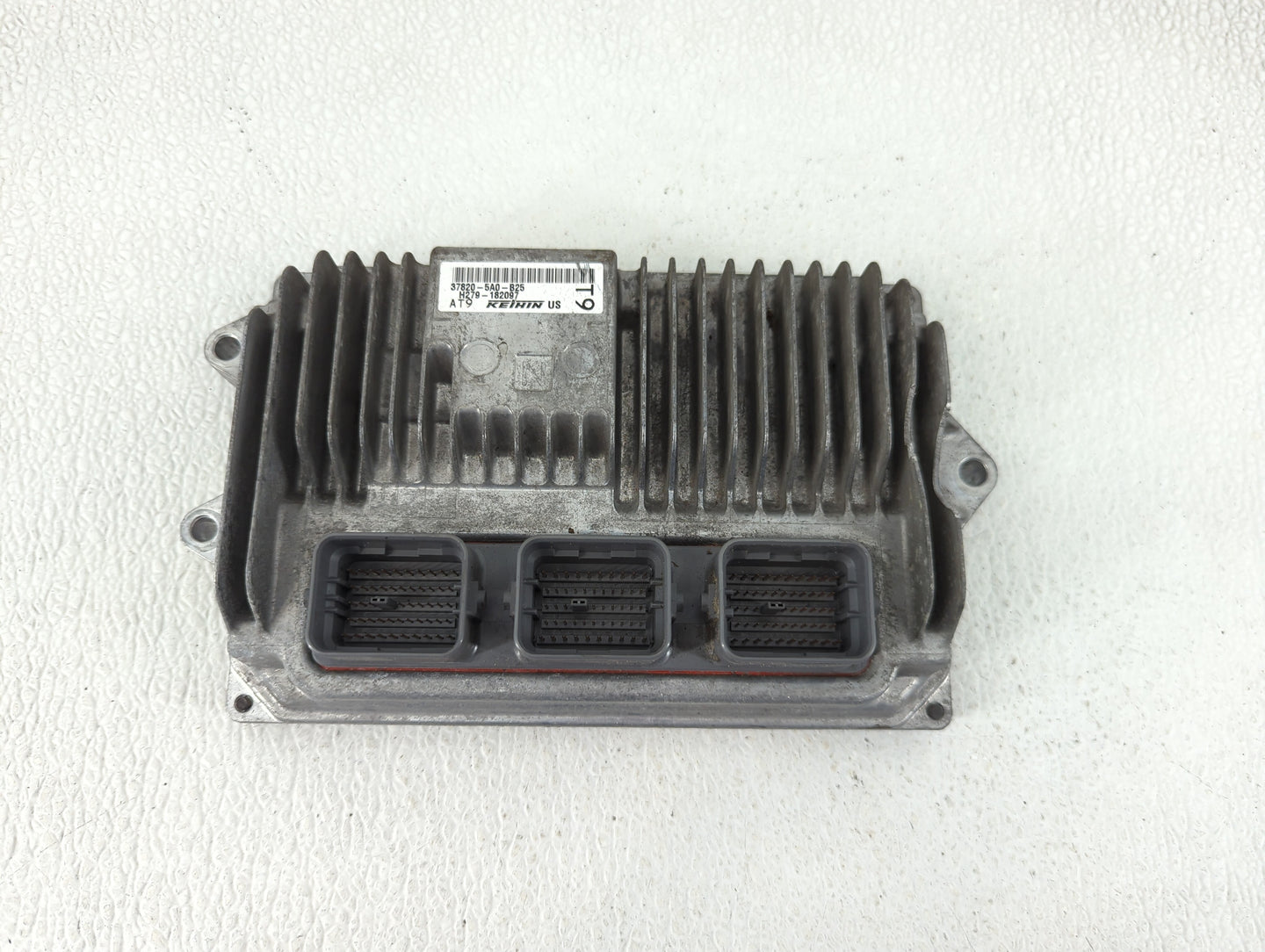 2016-2017 Honda Accord PCM Engine Control Computer ECU ECM PCU OEM P/N:HS79-182097 37820-5A0-B44 Fits Fits 2016 2017 OEM Use