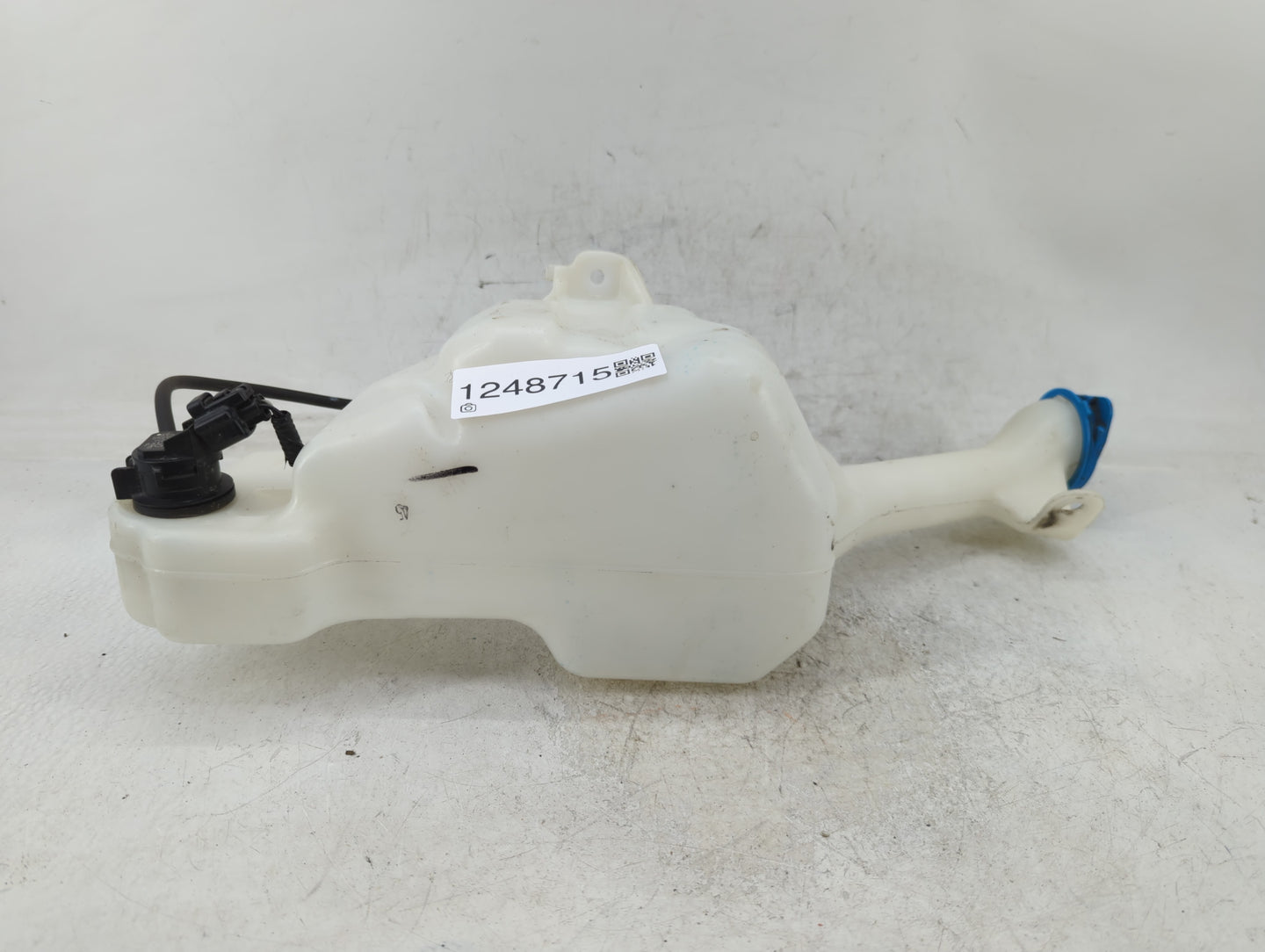 2013-2017 Honda Accord Windshield Washer Fluid Reservoir Bottle Oem - Oemusedautoparts1.com
