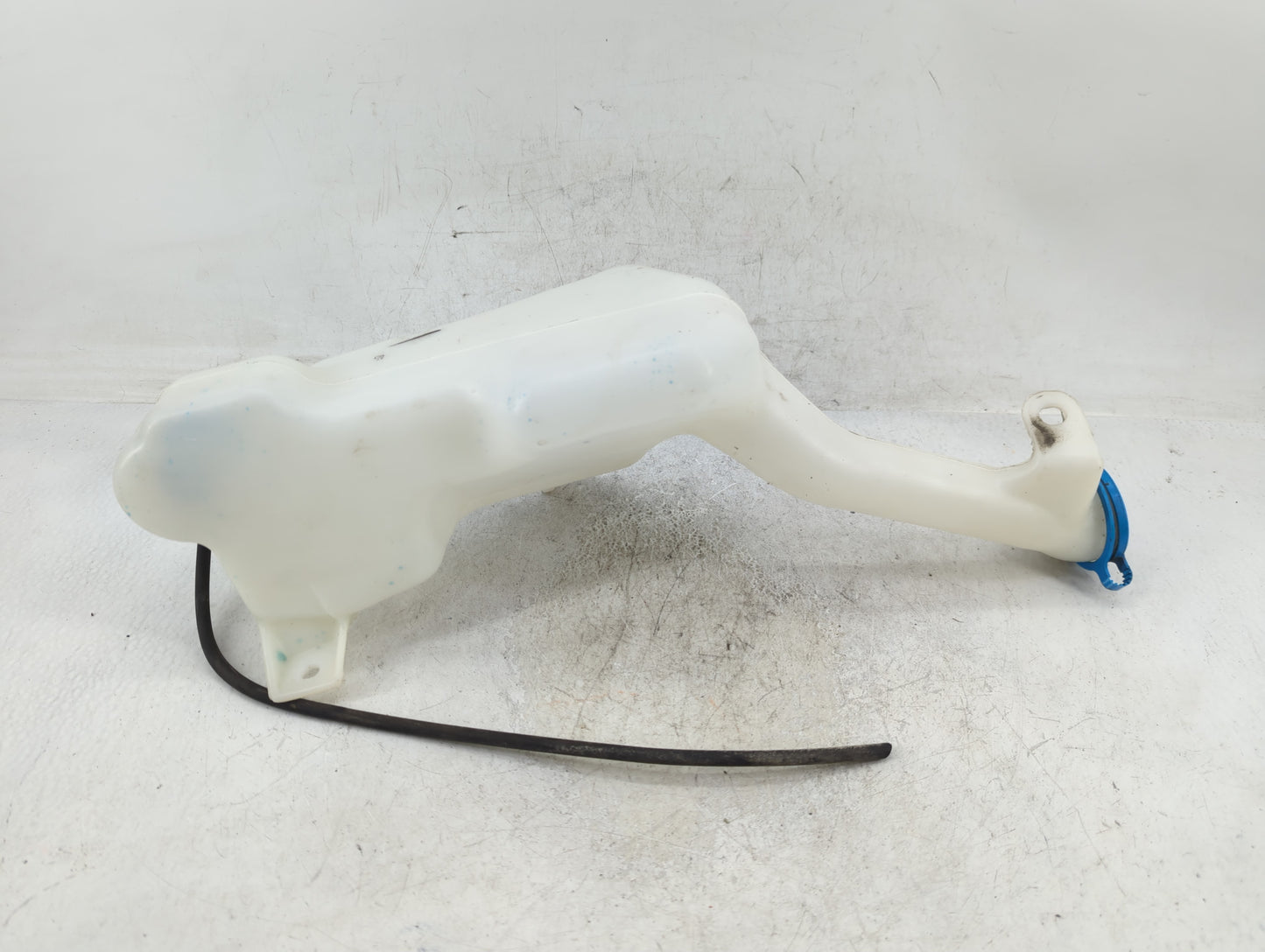 2013-2017 Honda Accord Windshield Washer Fluid Reservoir Bottle Oem - Oemusedautoparts1.com