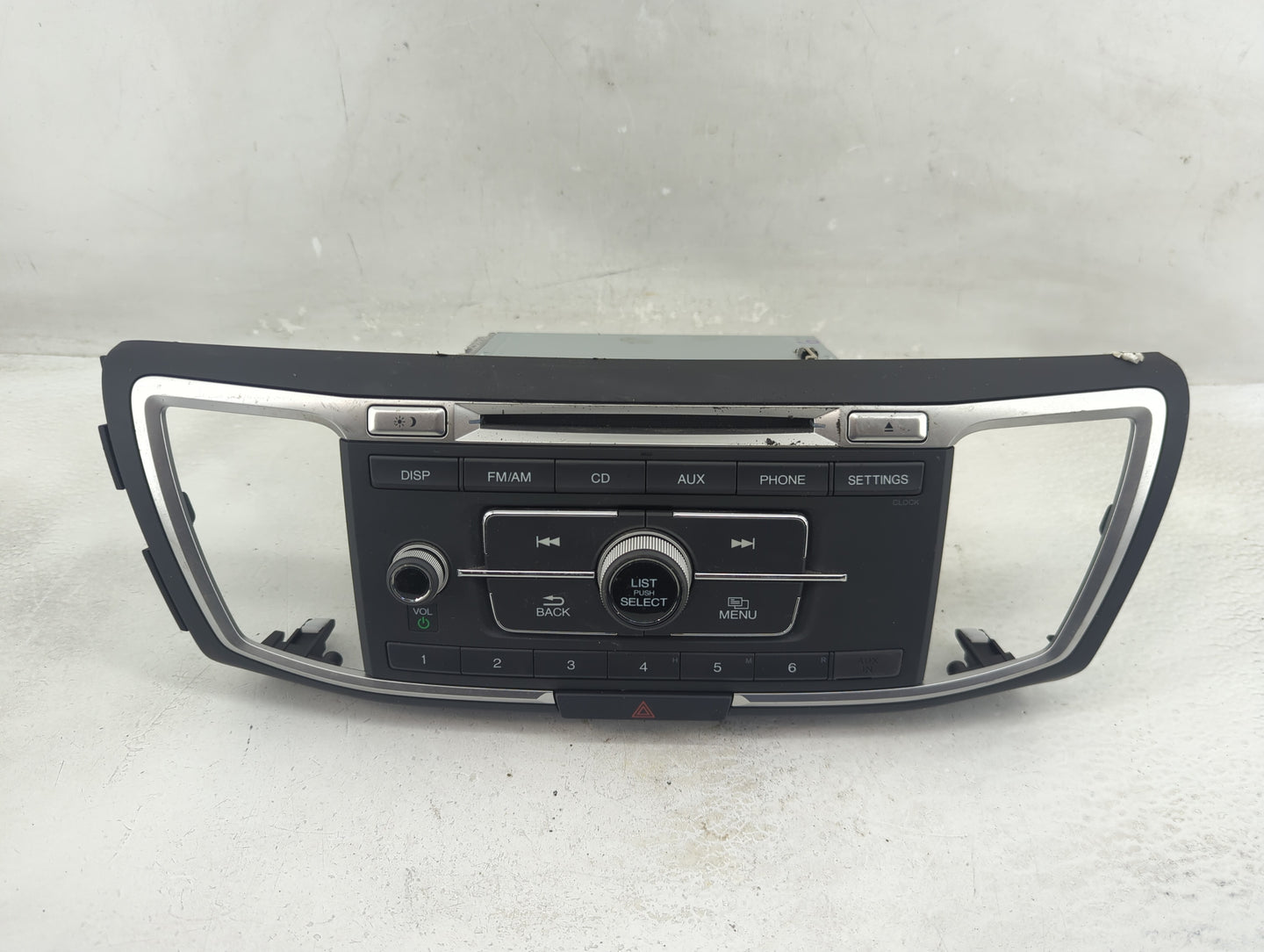2016-2017 Honda Accord Radio Control Panel - Oemusedautoparts1.com