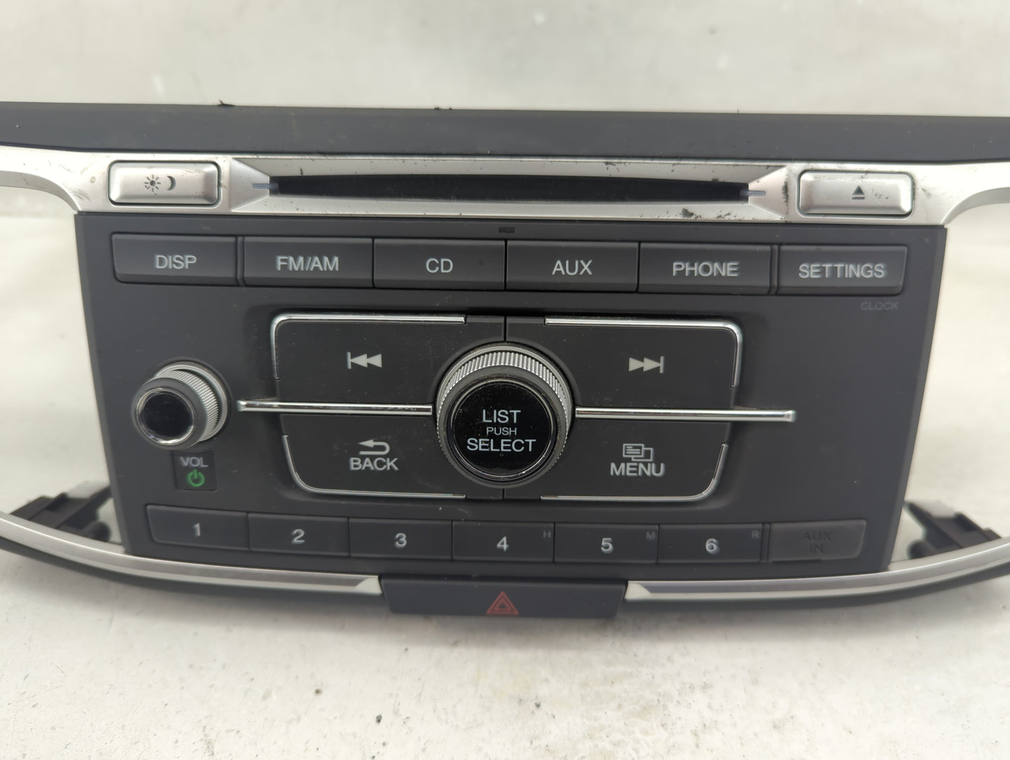 2016-2017 Honda Accord Radio Control Panel - Oemusedautoparts1.com