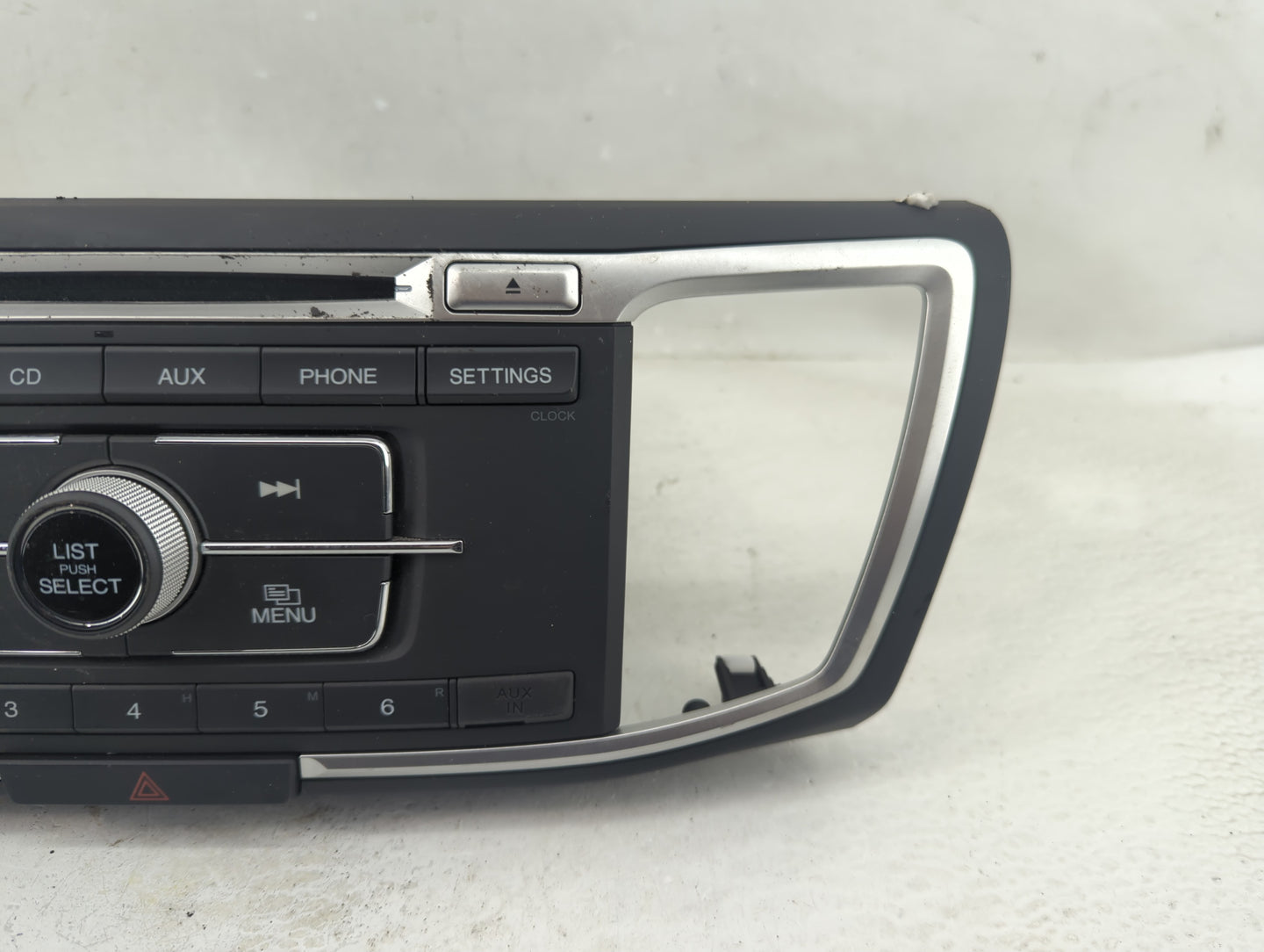 2016-2017 Honda Accord Radio Control Panel - Oemusedautoparts1.com