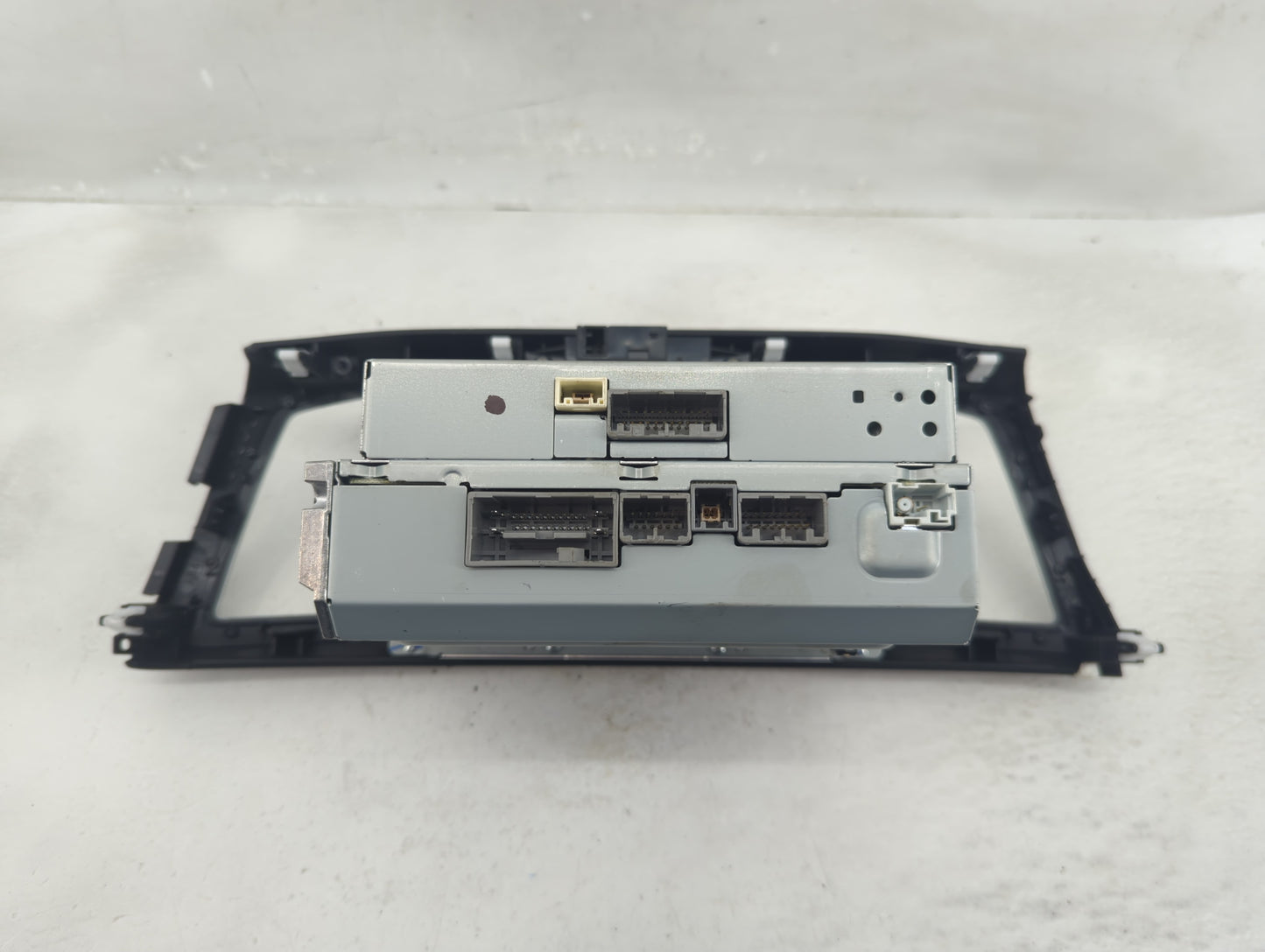 2016-2017 Honda Accord Radio Control Panel - Oemusedautoparts1.com