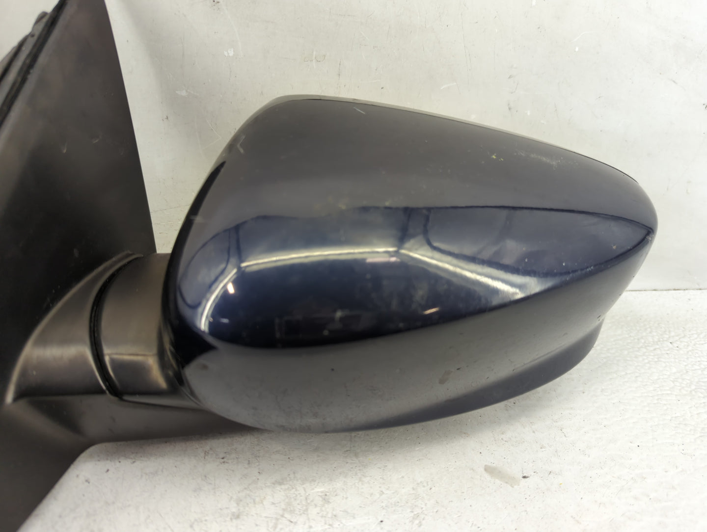 2013-2017 Honda Accord Passenger Side View Mirror - Right Door Mirror OEM Used - Oemusedautoparts1.com