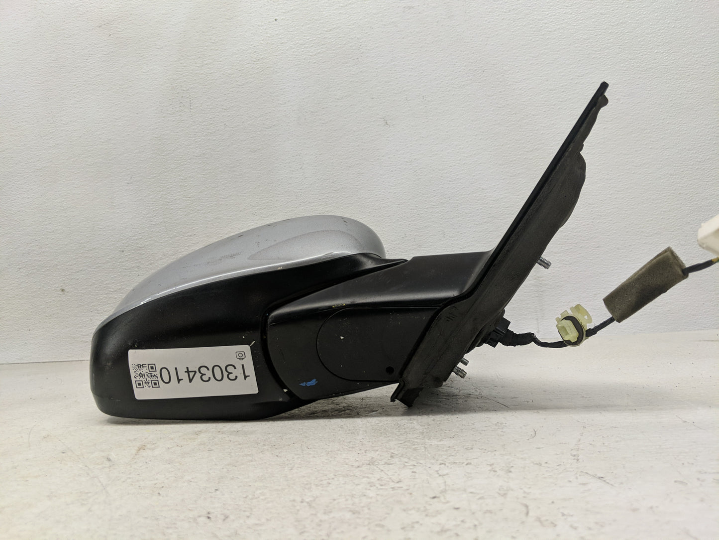 2013-2017 Honda Accord Passenger Side View Mirror - Right Door Mirror OEM Used - Oemusedautoparts1.com