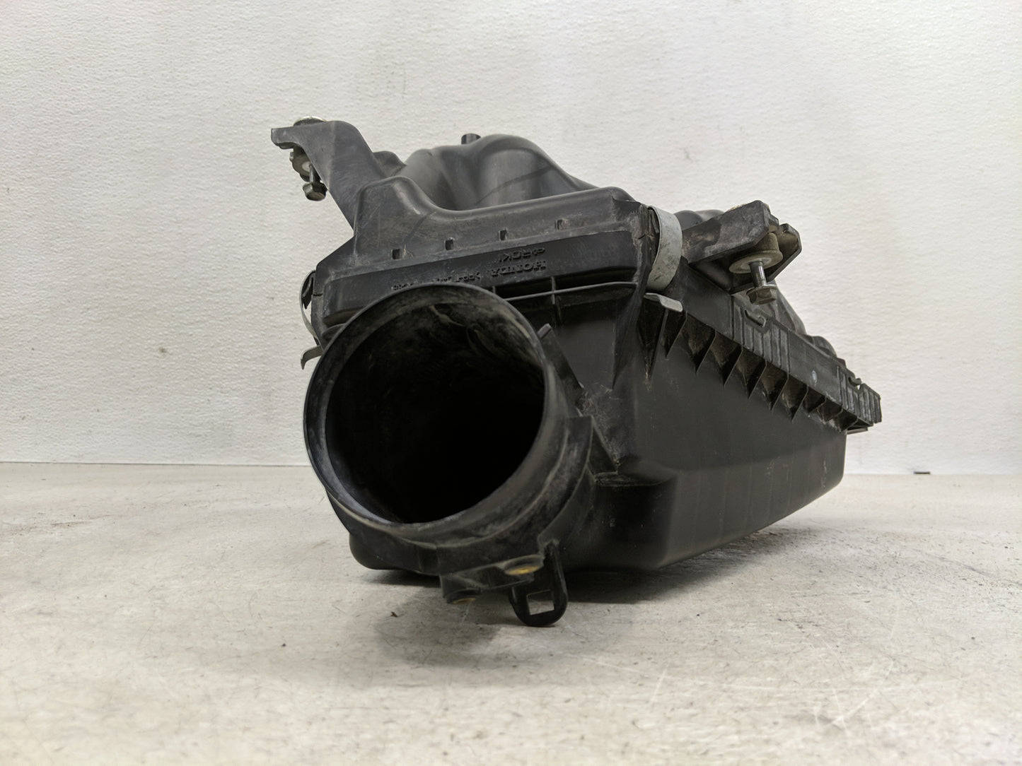 2013-2017 Honda Accord Air Cleaner Intake-duct Hose Tube - Oemusedautoparts1.com