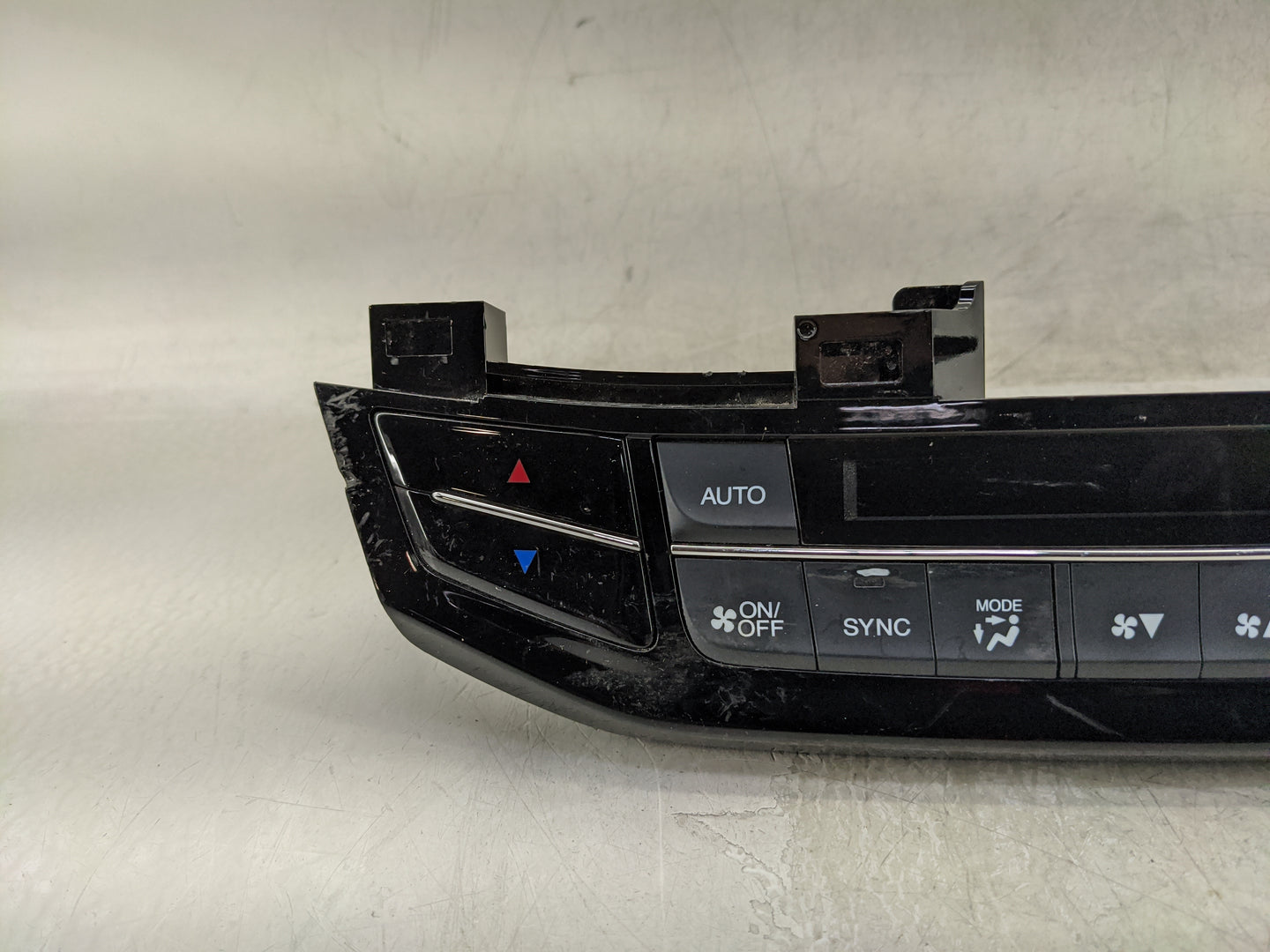 2016-2017 Honda Accord Climate Control Module Temperature AC/Heater Replacement P/N:79600T2FA711M1 79600T2FA710M1 Fits OEM U