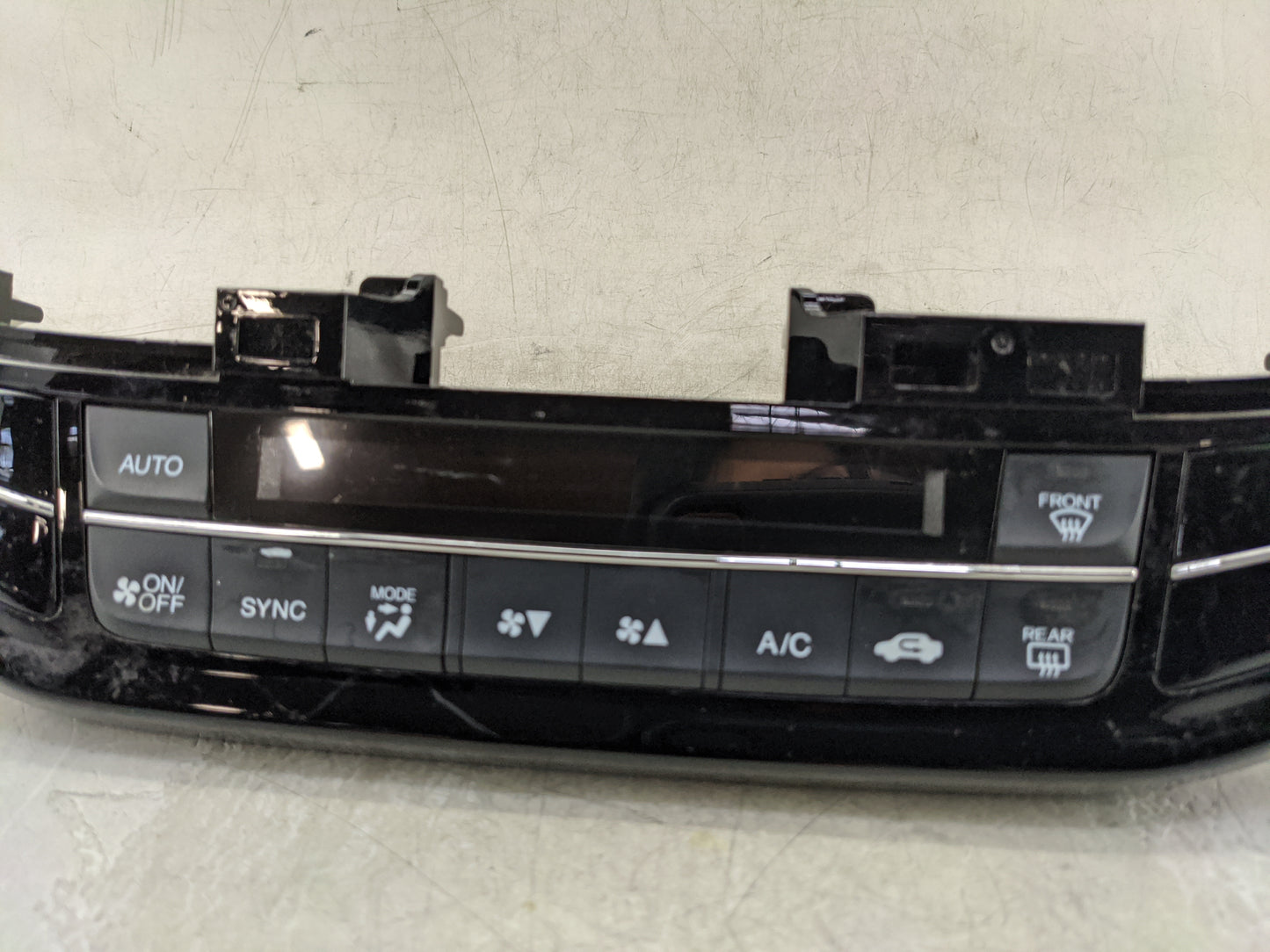 2016-2017 Honda Accord Climate Control Module Temperature AC/Heater Replacement P/N:79600T2FA711M1 79600T2FA710M1 Fits OEM U