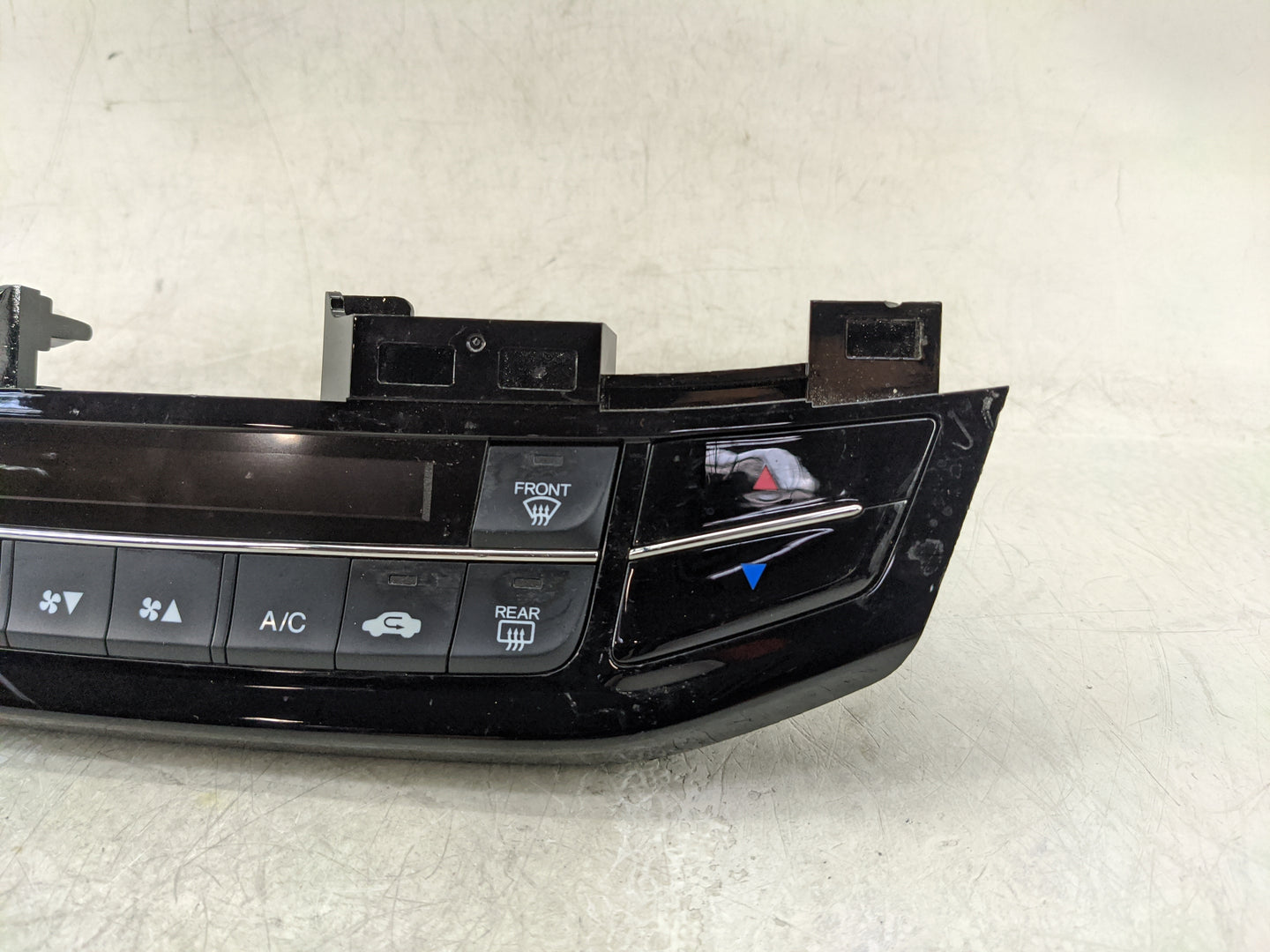 2016-2017 Honda Accord Climate Control Module Temperature AC/Heater Replacement P/N:79600T2FA711M1 79600T2FA710M1 Fits OEM U
