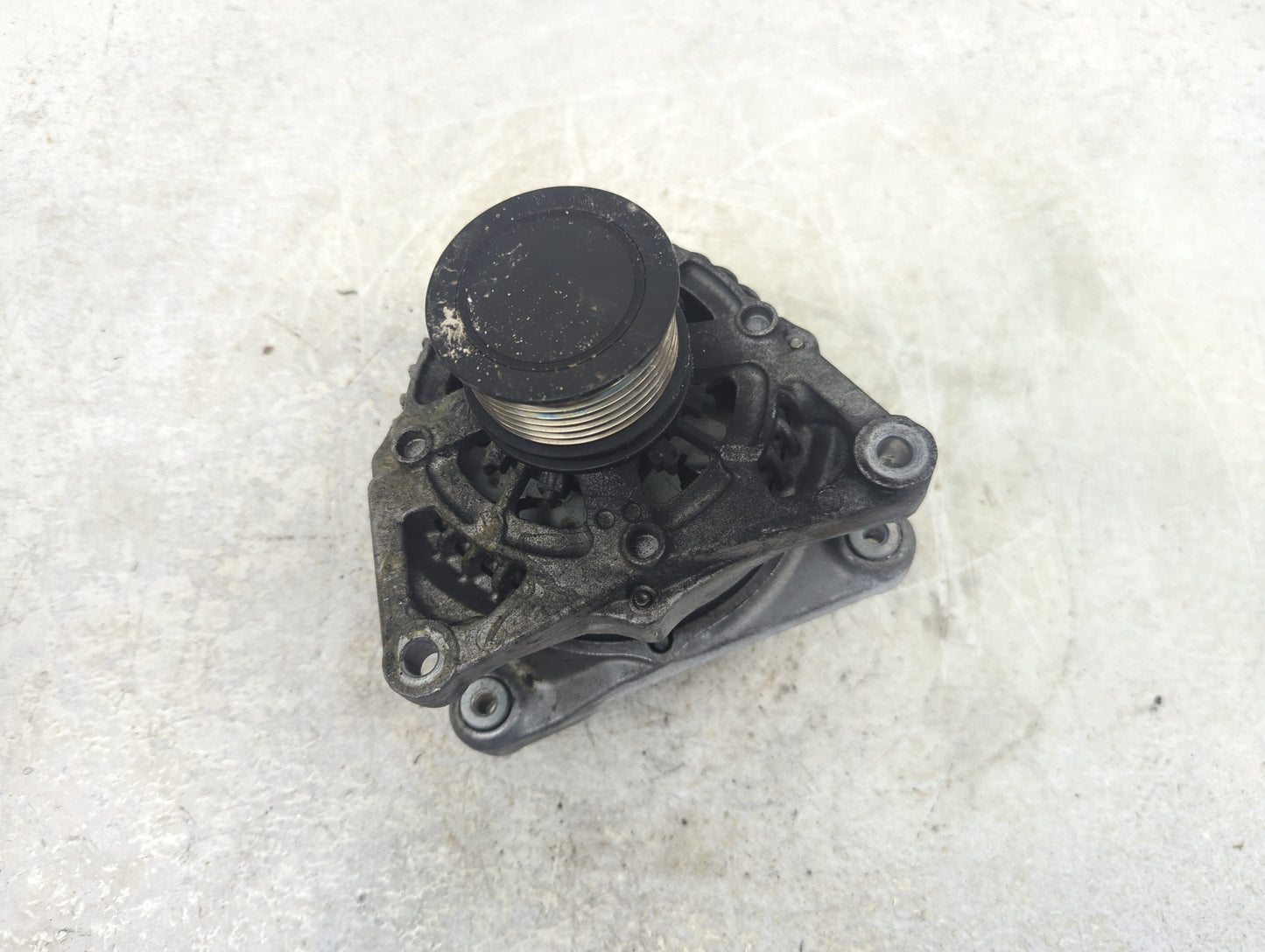 2018-2022 Honda Accord Alternator Replacement Generator Charging Assembly Engine OEM P/N:104211-4340 Fits OEM Used Auto Part
