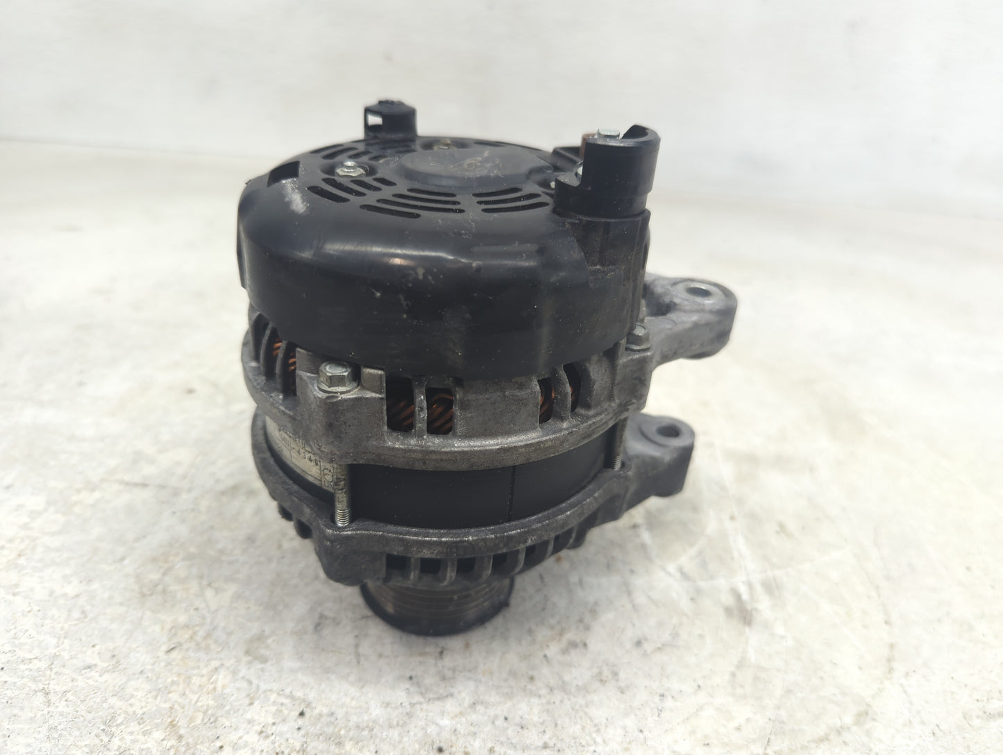 2018-2022 Honda Accord Alternator Replacement Generator Charging Assembly Engine OEM P/N:104211-4340 Fits OEM Used Auto Part