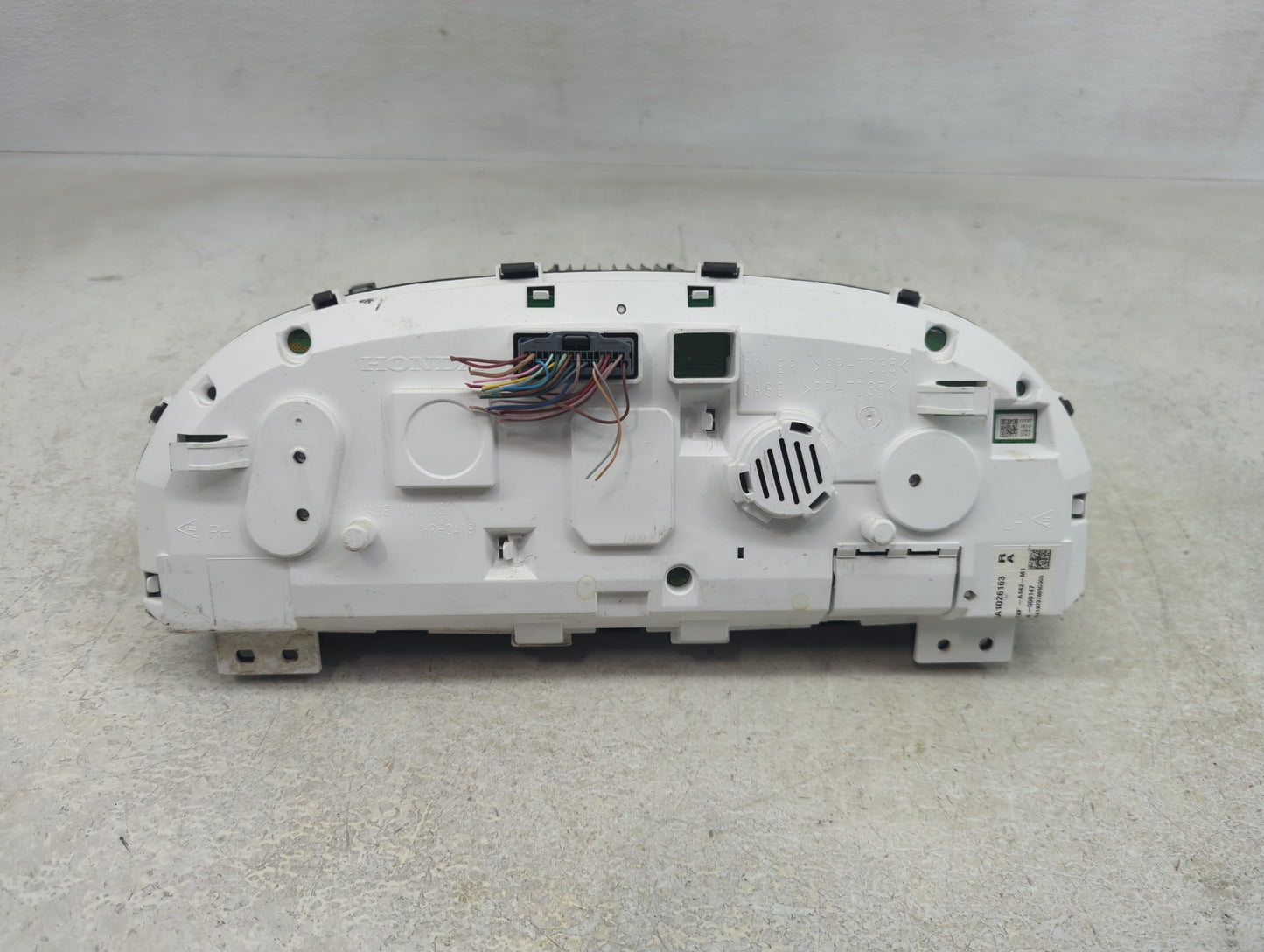 2015-2017 Honda Accord Instrument Cluster Speedometer Gauges P/N:78100-T2F-A142-M1 Fits Fits 2015 2016 2017 OEM Used Auto Pa