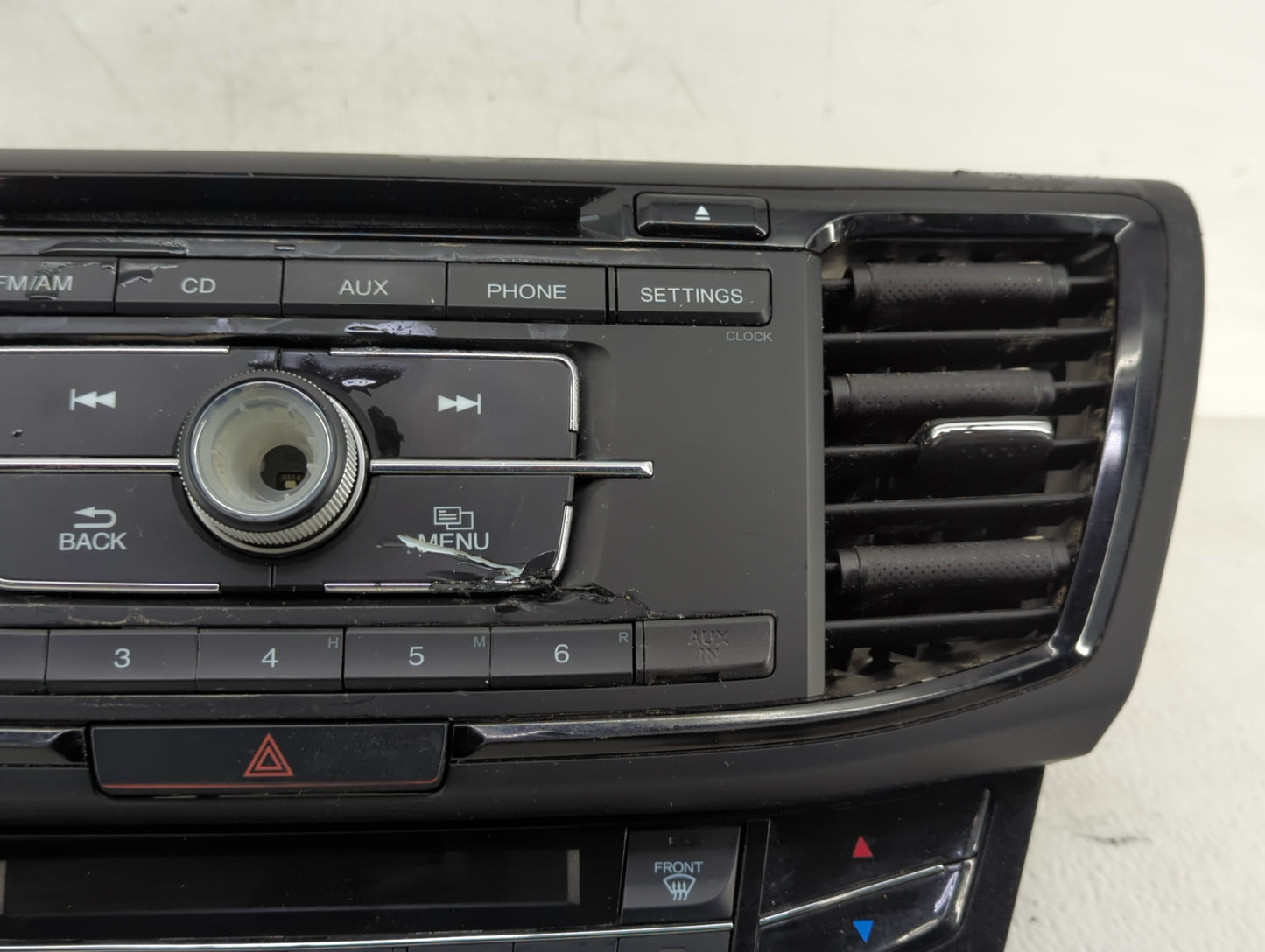 2016-2017 Honda Accord Radio AM FM Cd Player Receiver Replacement P/N:39100-T2F-A200 Fits Fits 2016 2017 OEM Used Auto Parts