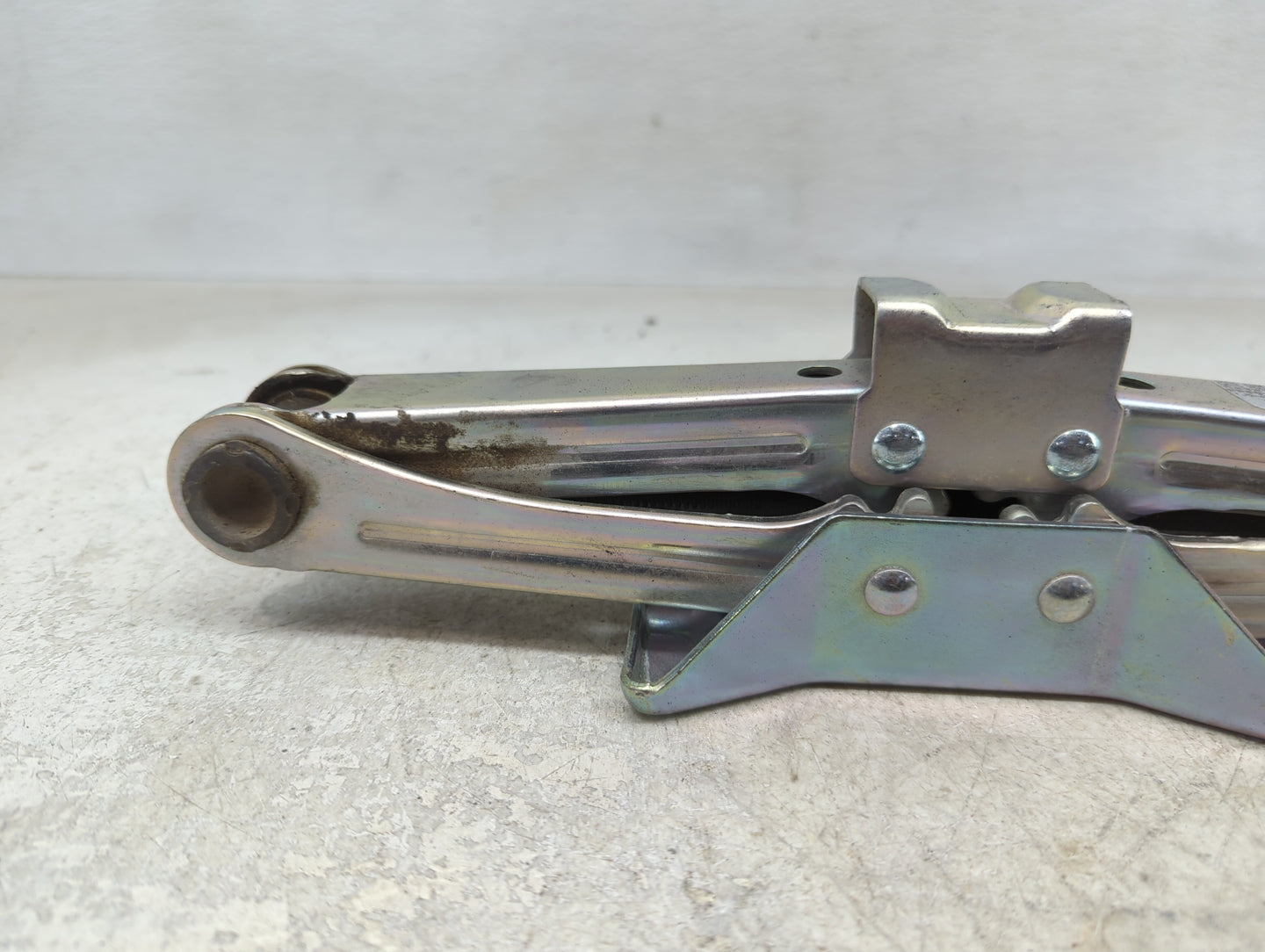 2017 Honda Accord Spare Scissor Car Jack - Oemusedautoparts1.com