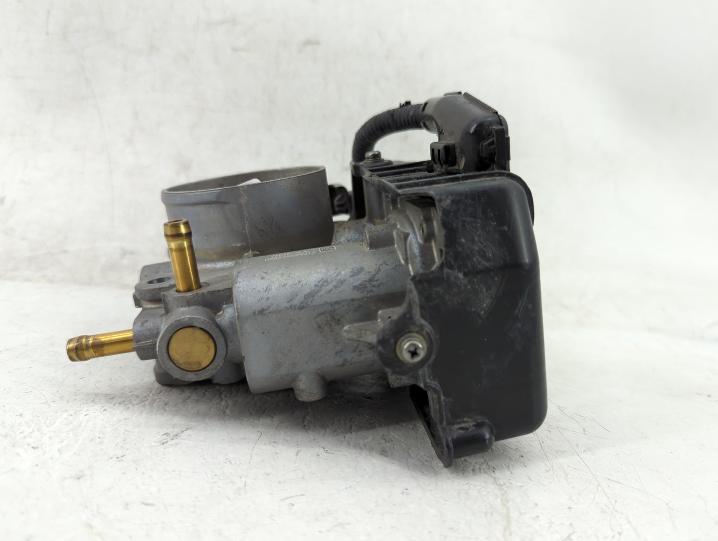 2013-2017 Honda Accord Throttle Body Fits Fits 2013 2014 2015 2016 2017 2018 2019 2020 2021 2022 OEM Used Auto Parts - Oemus