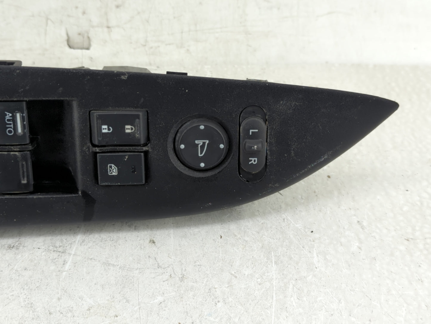 2017 Honda Accord Master Power Window Switch Replacement Driver Side Left Fits OEM Used Auto Parts - Oemusedautoparts1.com