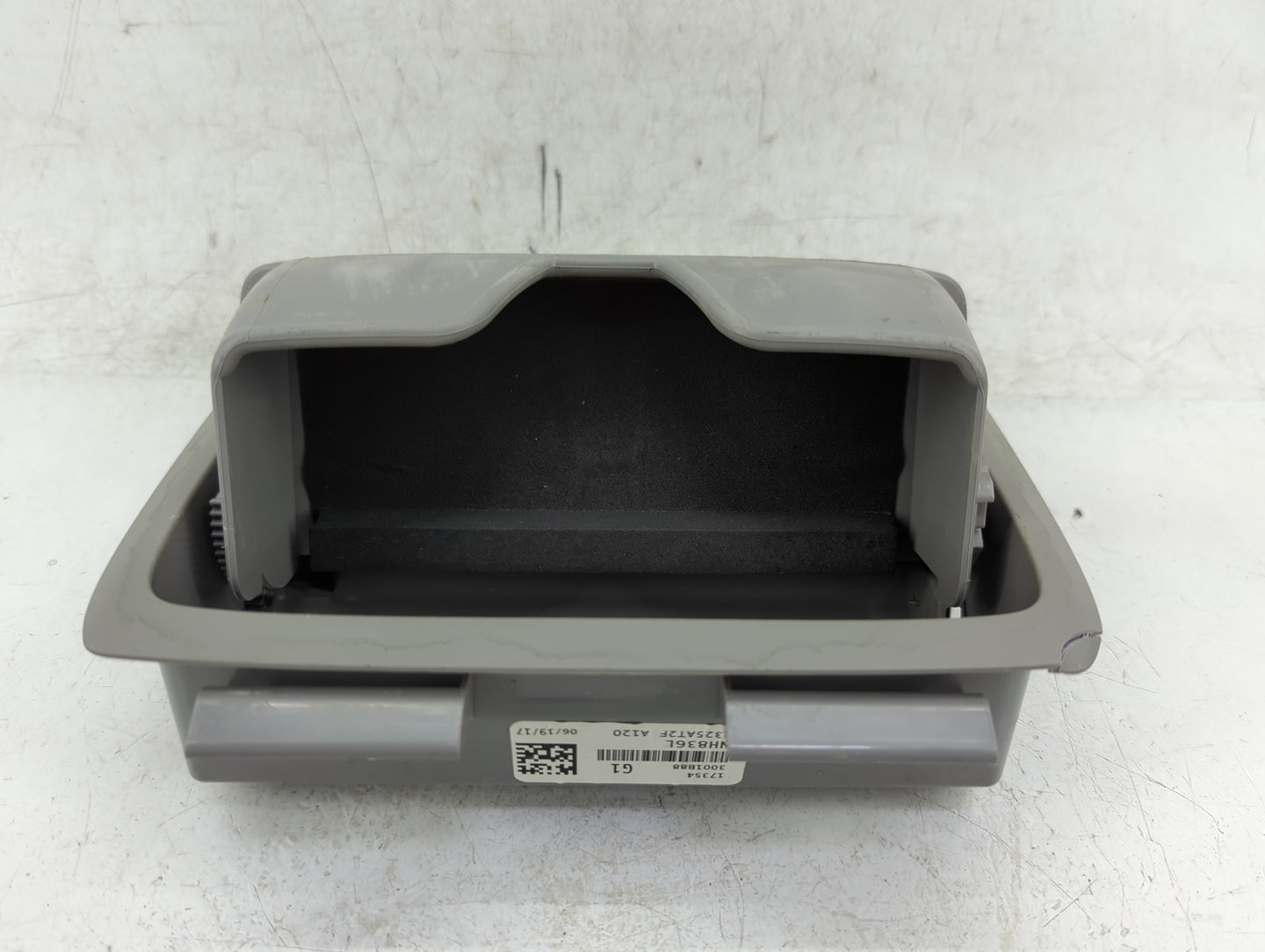 2017 Honda Accord Overhead Roof Console - Oemusedautoparts1.com