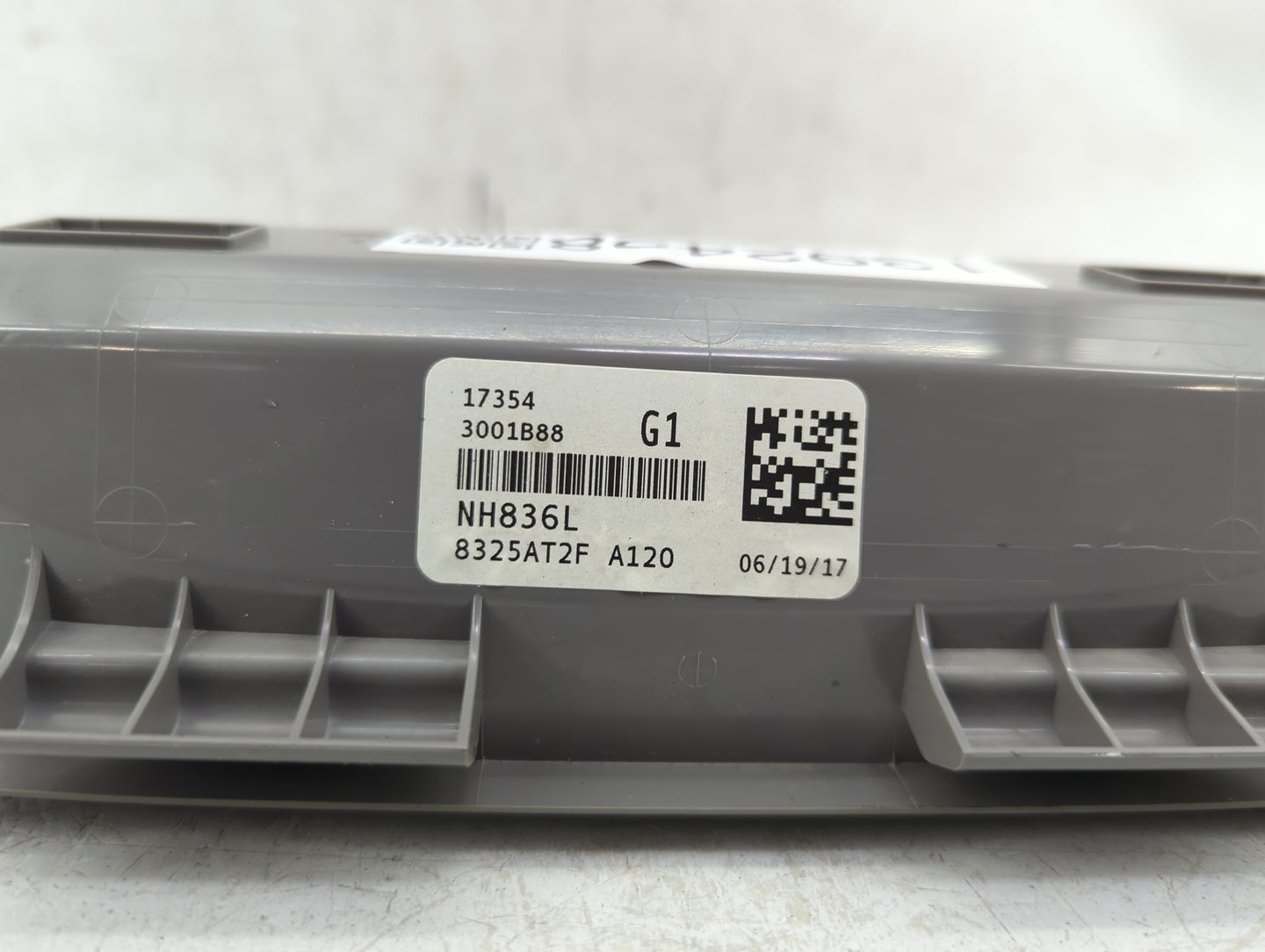 2017 Honda Accord Overhead Roof Console - Oemusedautoparts1.com