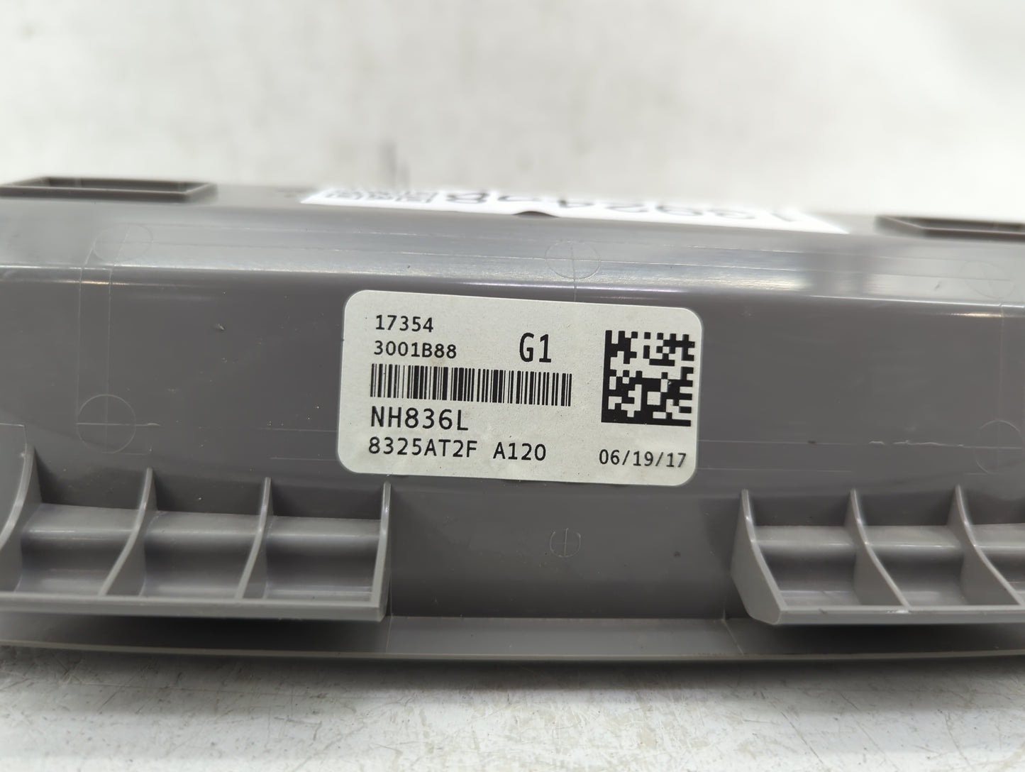 2017 Honda Accord Overhead Roof Console - Oemusedautoparts1.com