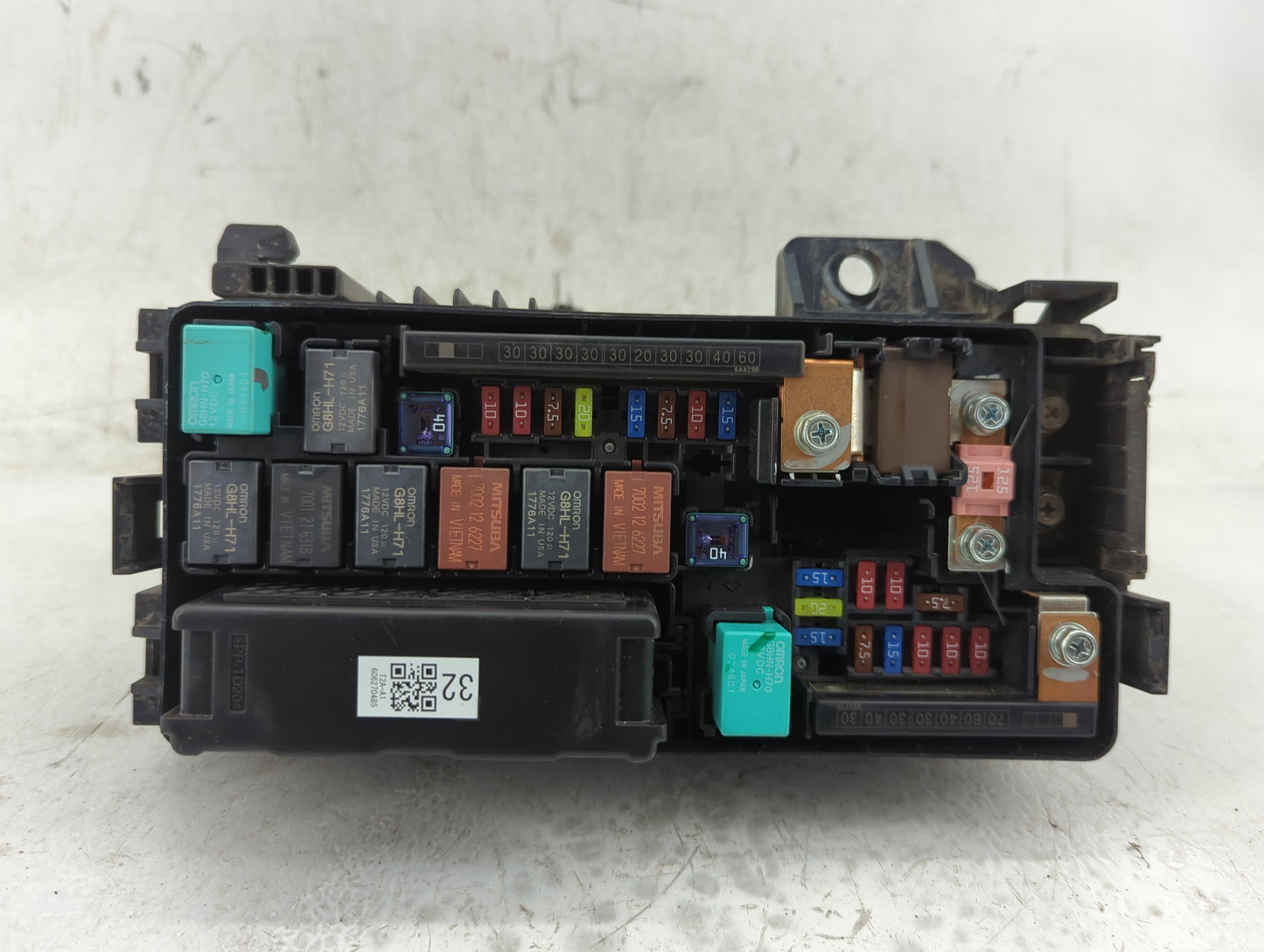 2013-2017 Honda Accord Fusebox Fuse Box Panel Relay Module Fits Fits 2013 2014 2015 2016 2017 OEM Used Auto Parts - Oemuseda