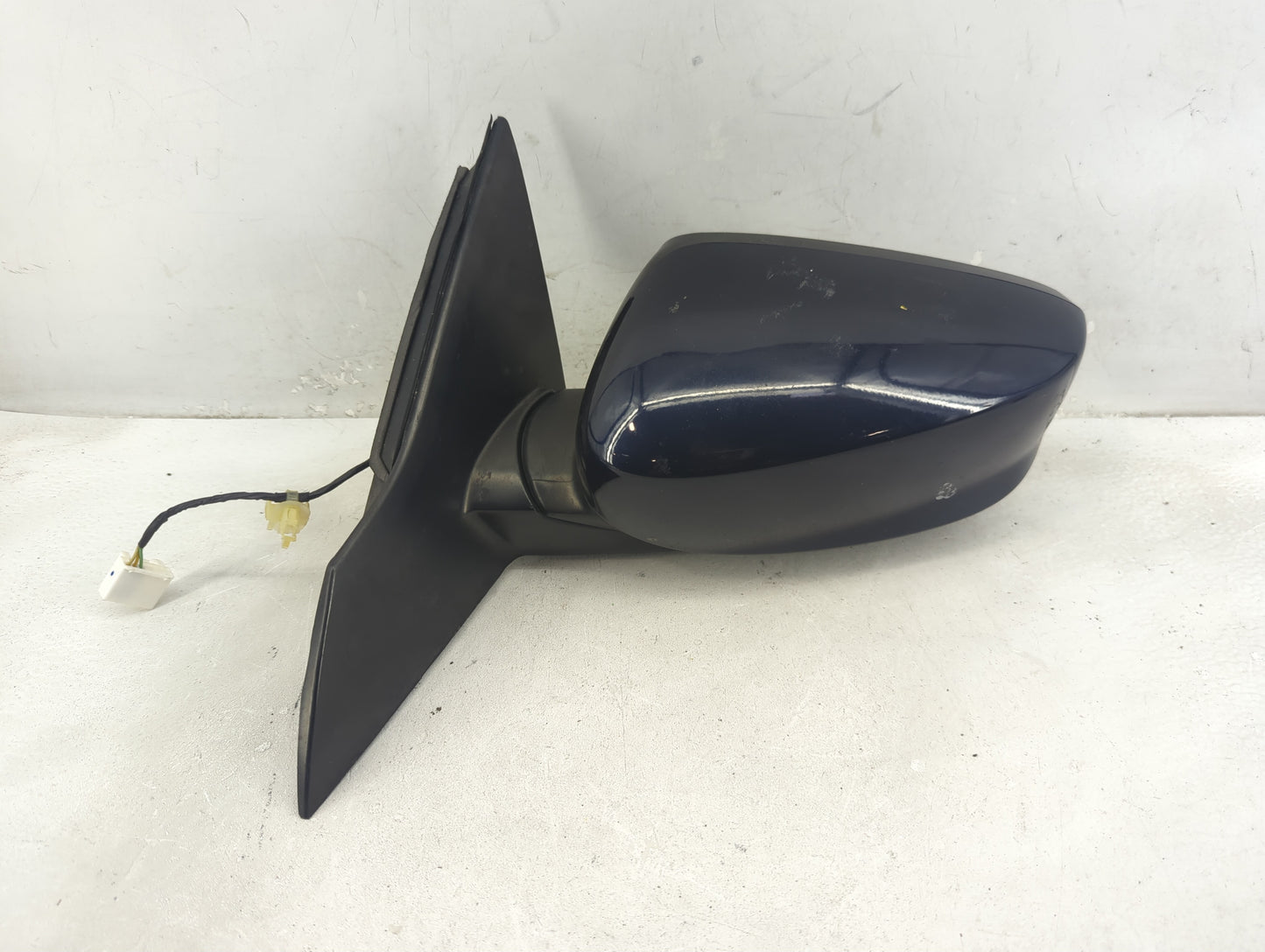 2013-2017 Honda Accord Driver Side View Mirror - Left Door Mirror OEM Used - Oemusedautoparts1.com