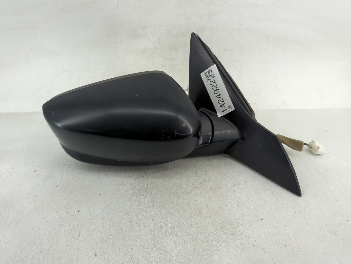 2013-2017 Honda Accord Passenger Right Side View Manual Door Mirror - Oemusedautoparts1.com