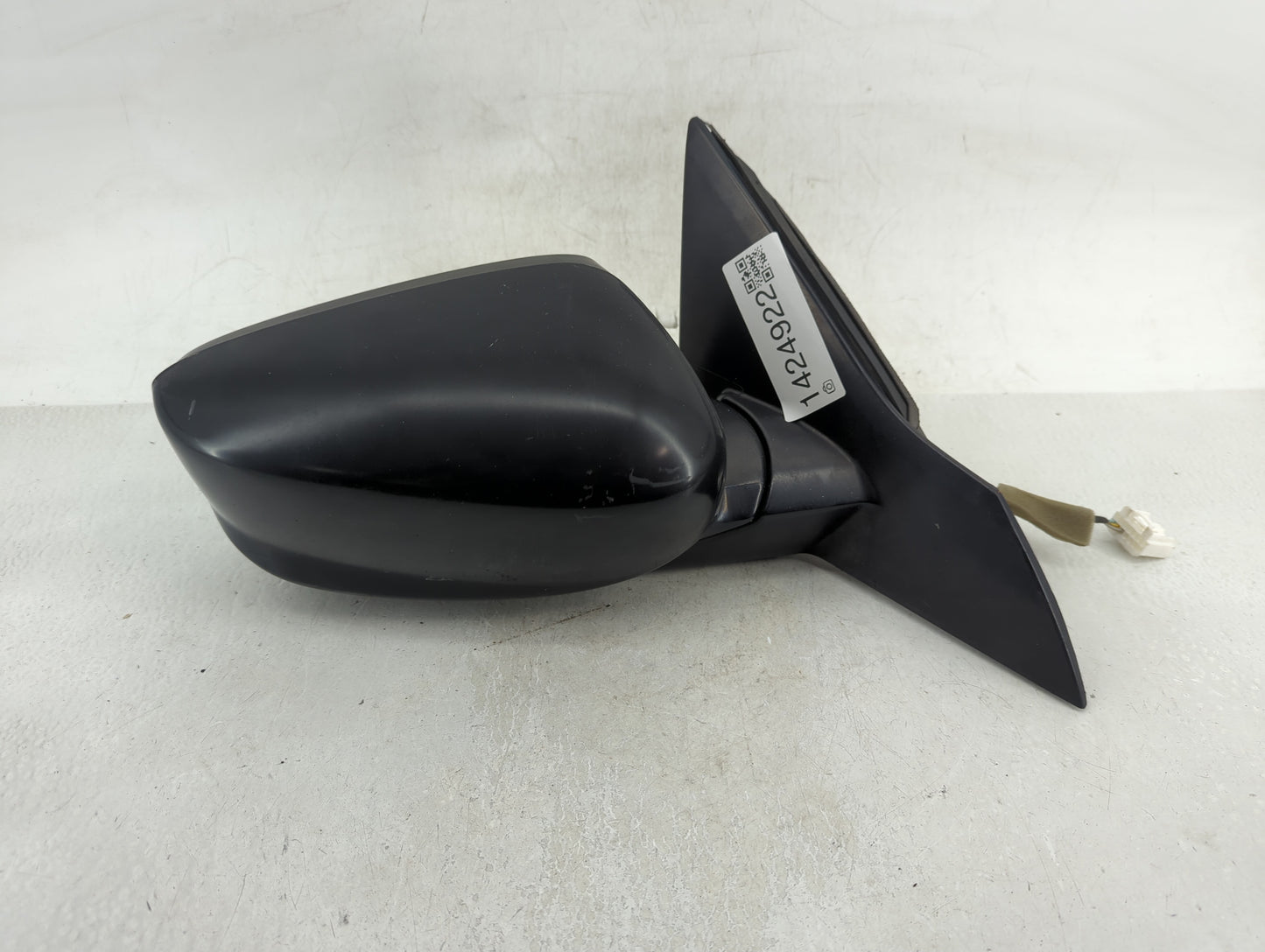 2013-2017 Honda Accord Passenger Right Side View Manual Door Mirror - Oemusedautoparts1.com