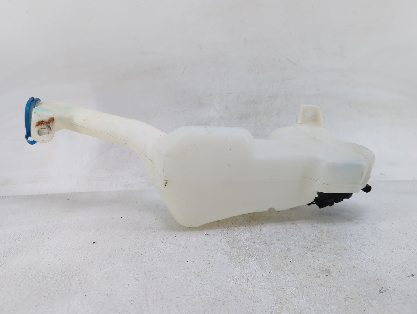 2013-2017 Honda Accord Windshield Washer Fluid Reservoir Bottle Oem - Oemusedautoparts1.com