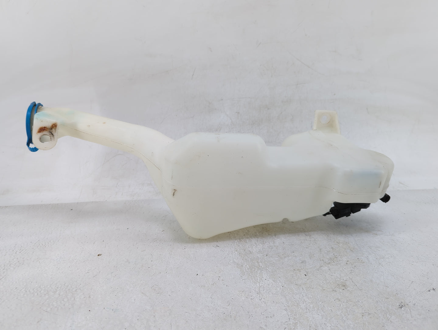 2013-2017 Honda Accord Windshield Washer Fluid Reservoir Bottle Oem - Oemusedautoparts1.com